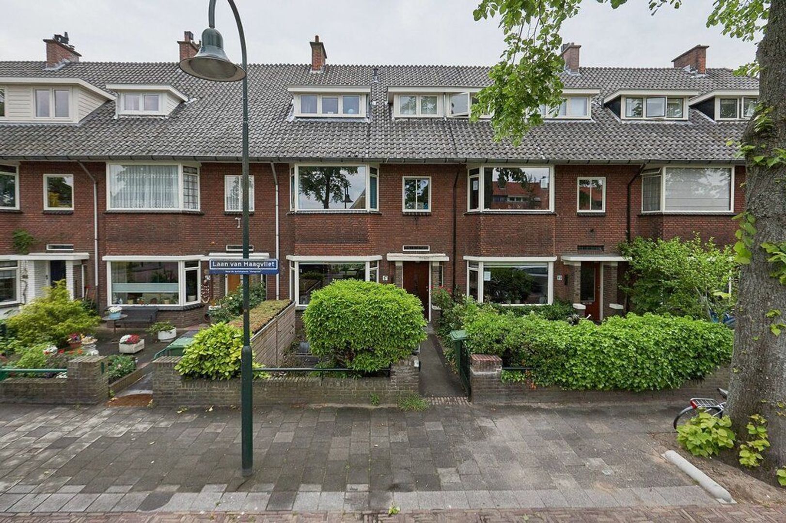 Laan van Haagvliet, Voorburg foto-0 blur