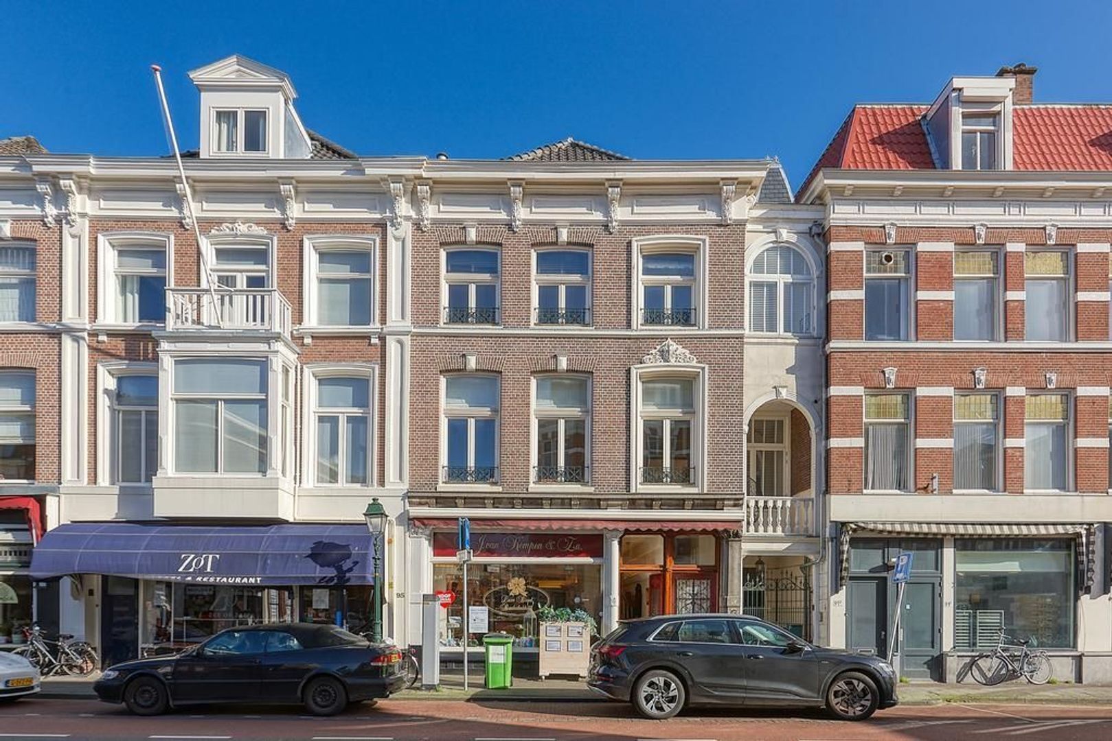 Bankastraat, Den Haag foto-2 blur