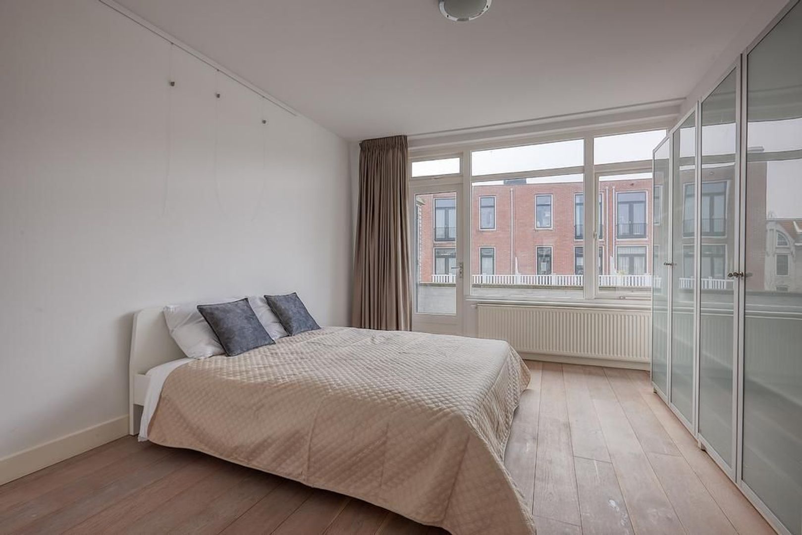 2e Schuytstraat, Den Haag foto-18 blur