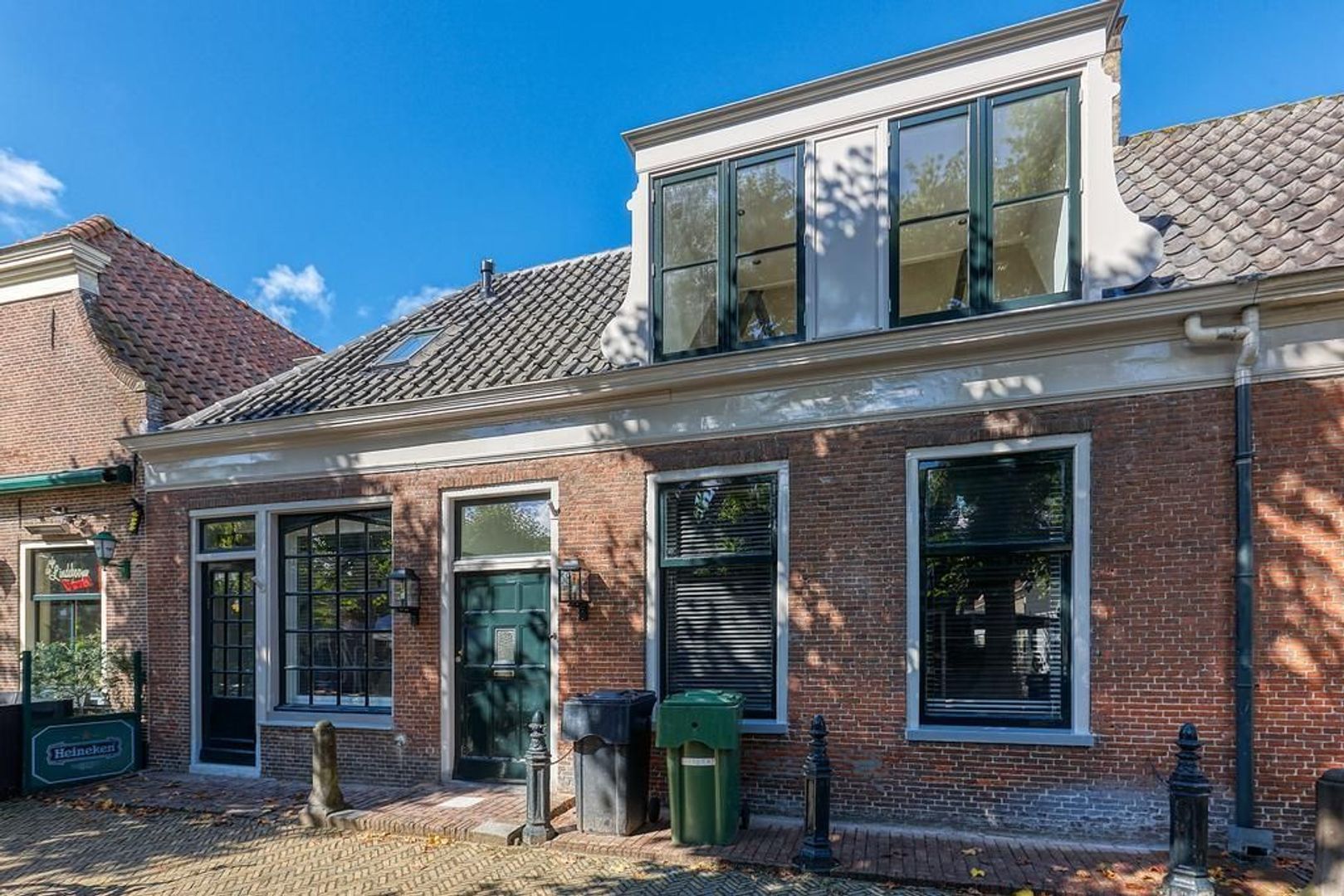 Voorstraat, Voorschoten foto-33 blur
