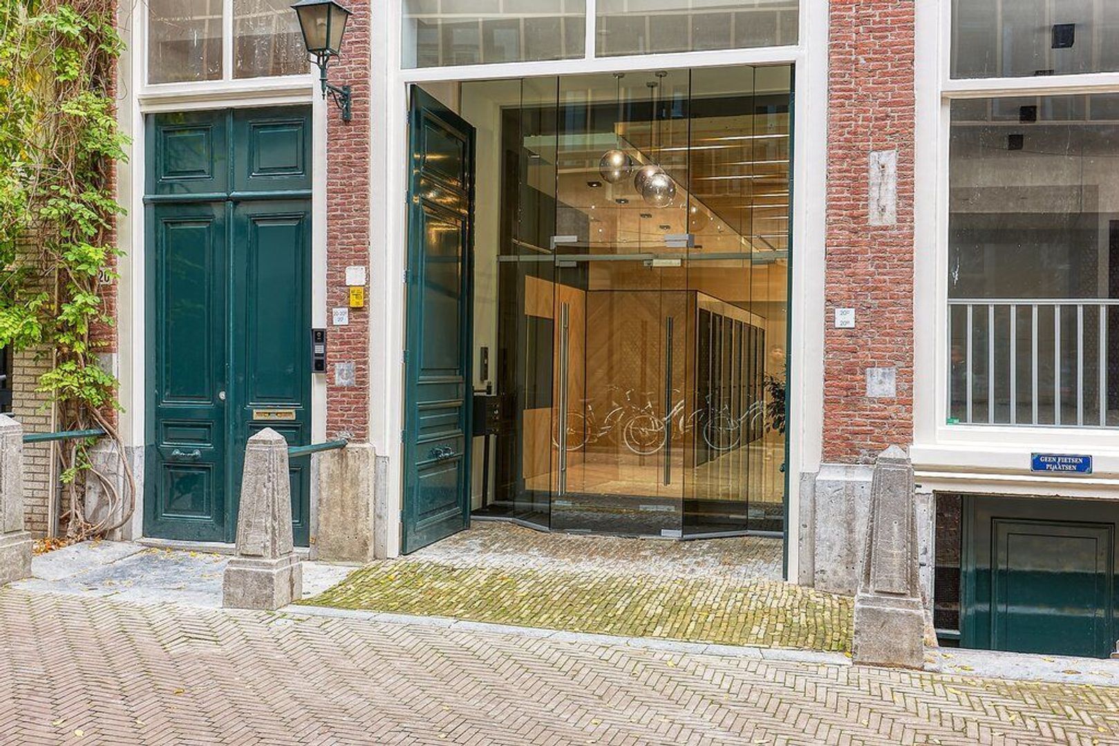 Korte Houtstraat, Den Haag foto-17 blur
