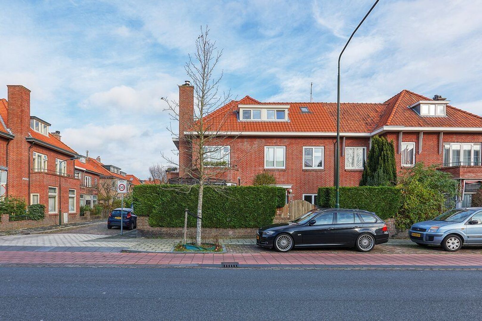 Rembrandtlaan, Voorburg foto-30 blur