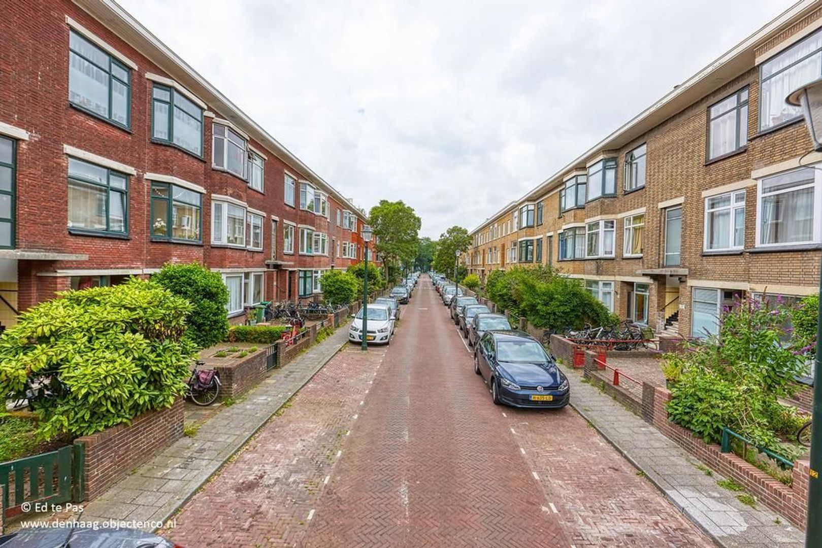 Okkernootstraat, Den Haag foto-24 blur