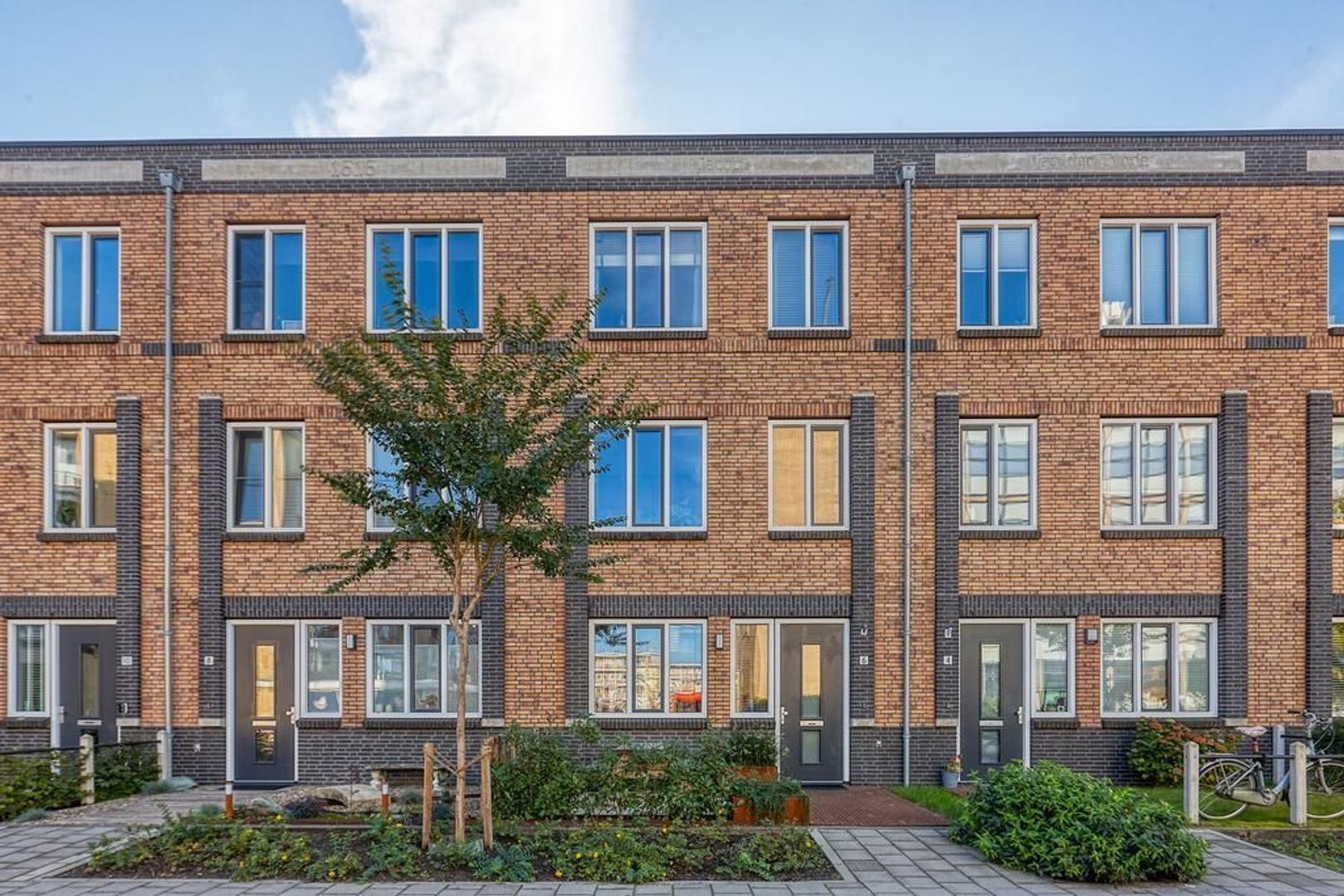 Jacob van den Eyndestraat, Voorburg foto-36 blur