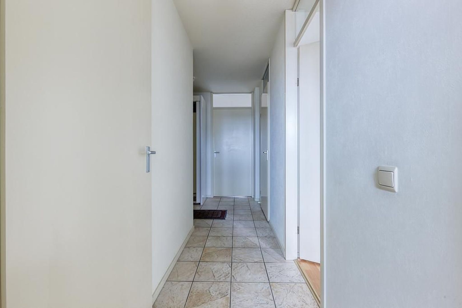 Dokter Van Ledestraat, Leidschendam foto-17 blur