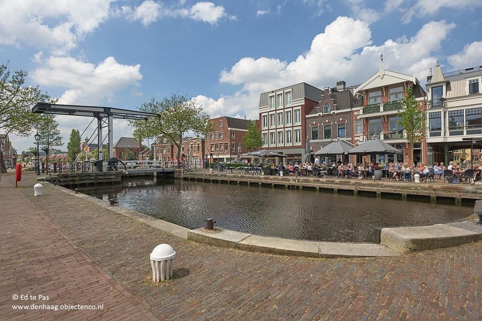 Dokter Van Ledestraat, Leidschendam foto-29 blur