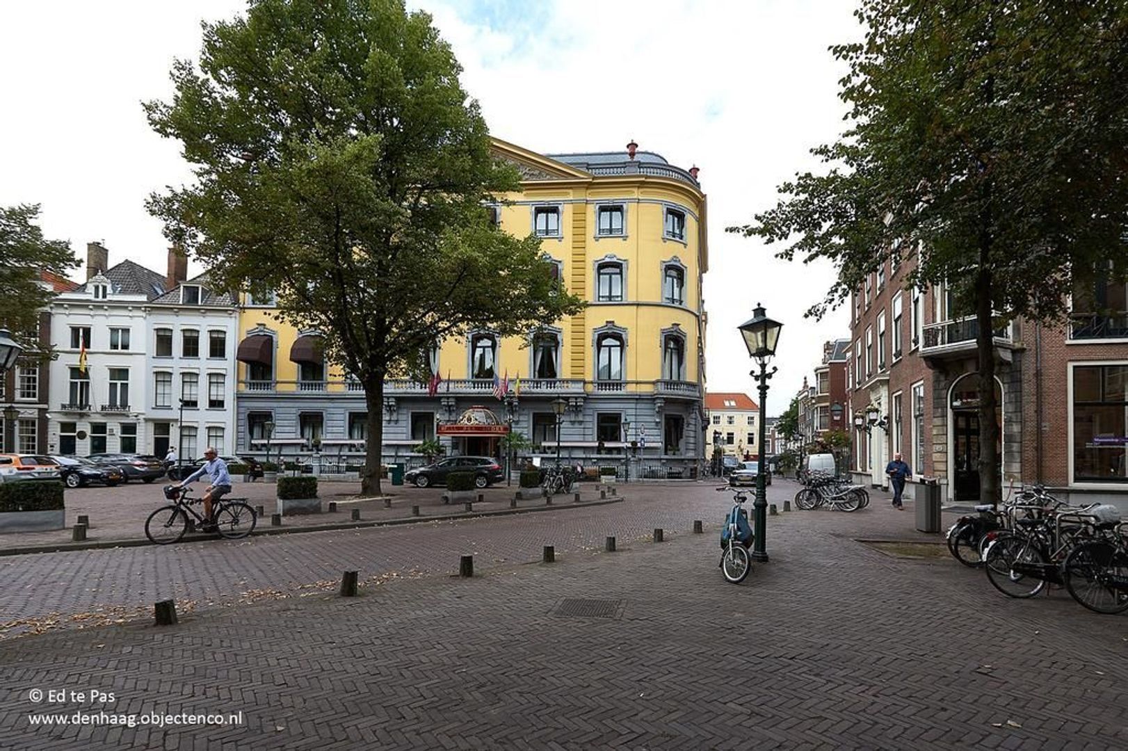 Nieuwe Schoolstraat, Den Haag foto-53 blur
