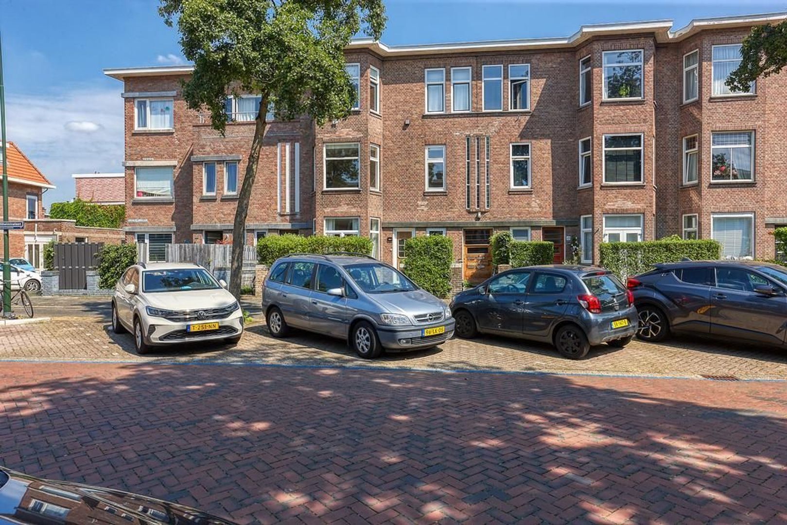 Koningin Wilhelminalaan, Voorburg foto-25 blur