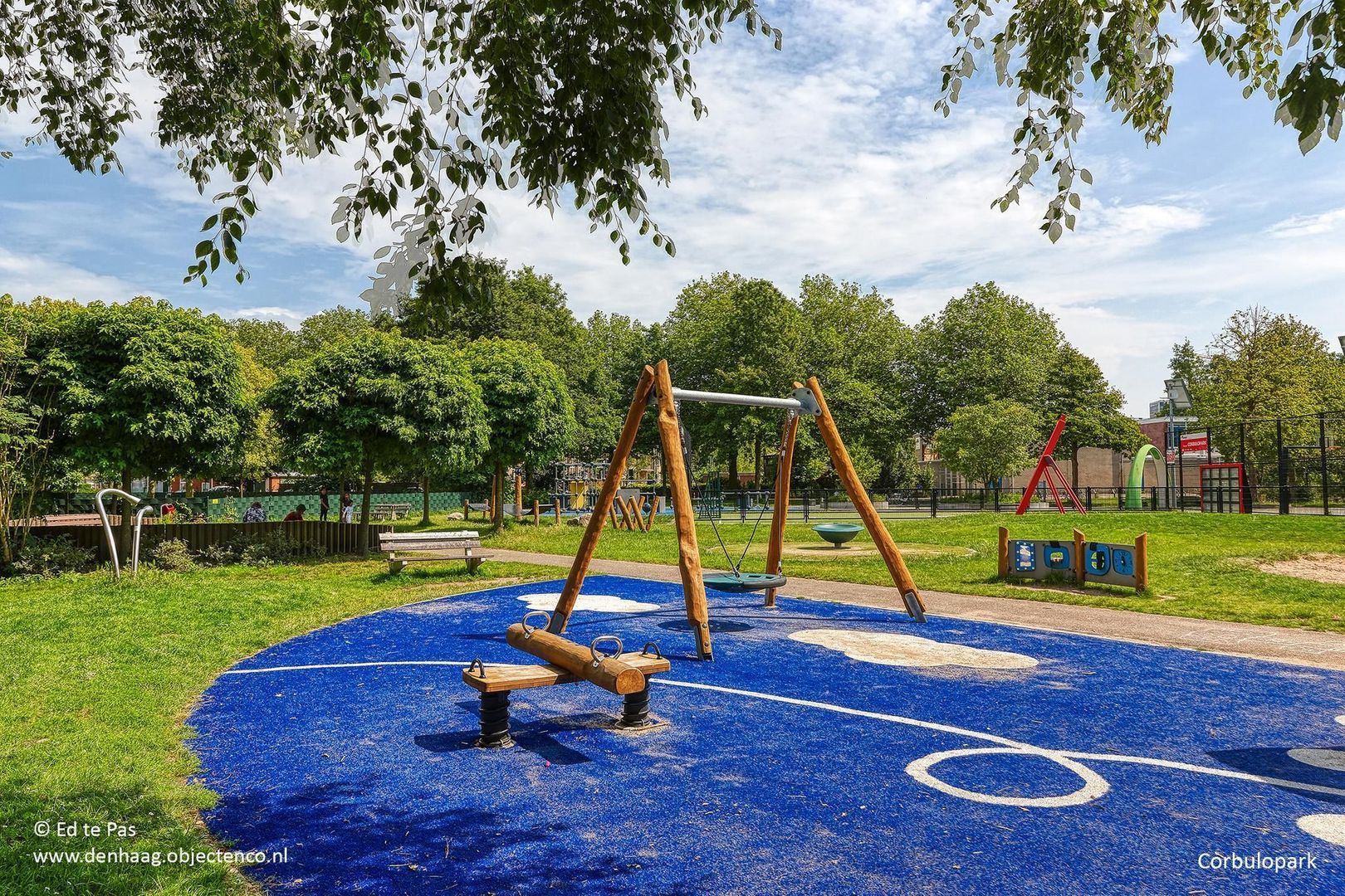 van de Wateringelaan, Voorburg foto-32 blur