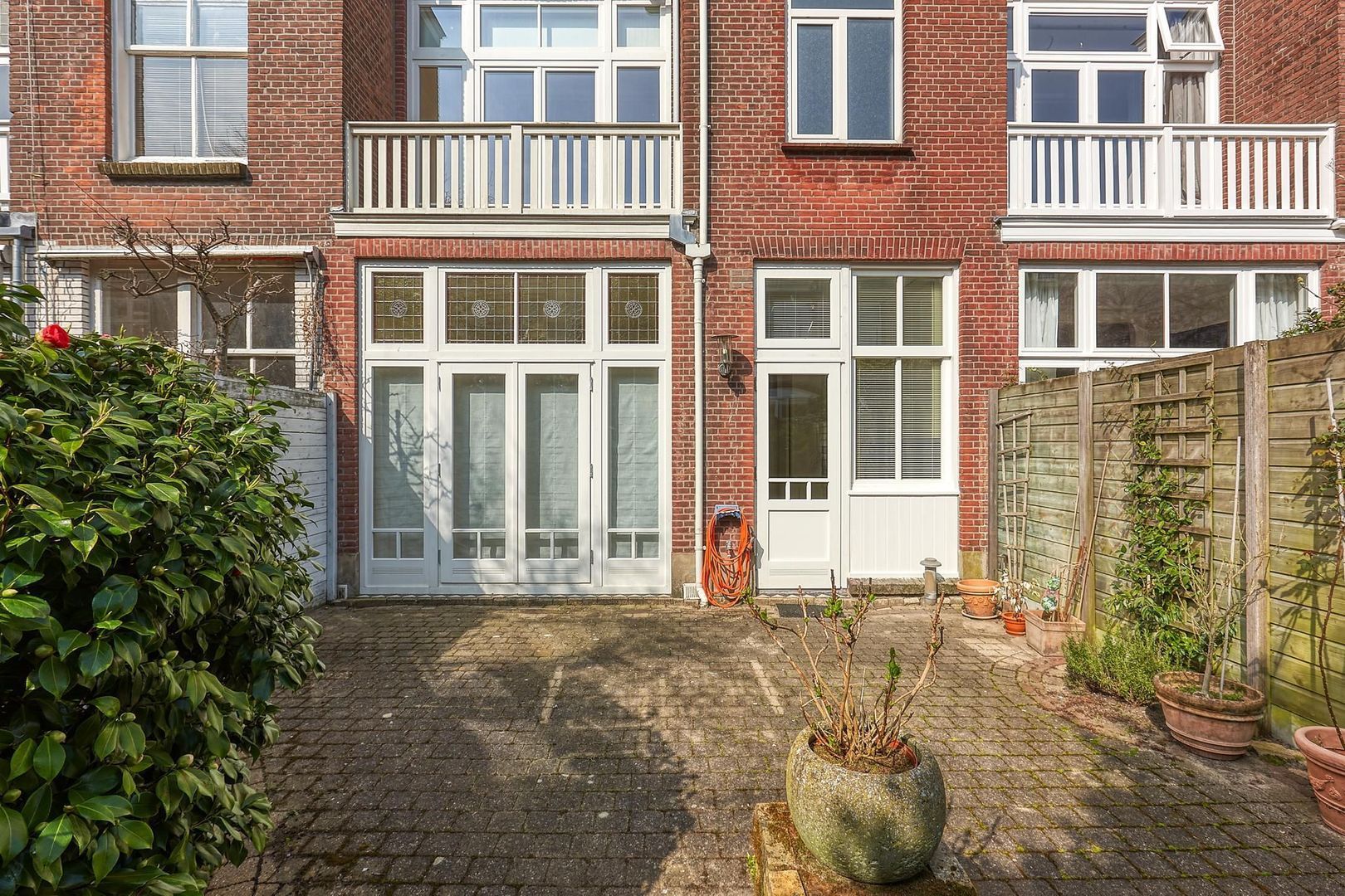 Vivienstraat, Den Haag foto-10 blur