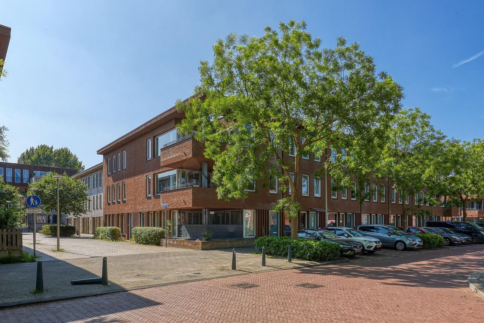 Henriette Keggehof, Den Haag foto-25 blur