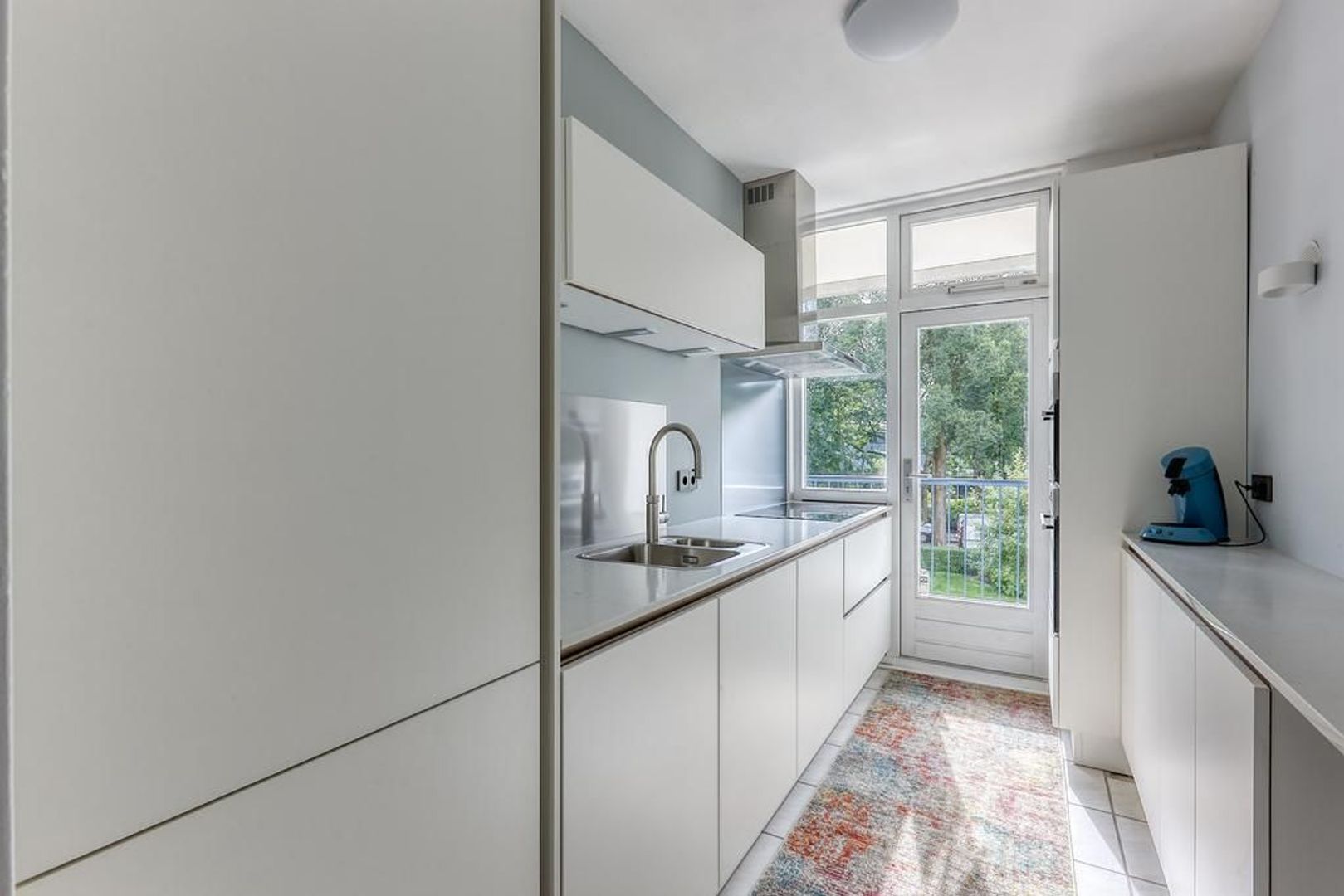 Landrestraat 543, Den Haag foto-12 blur