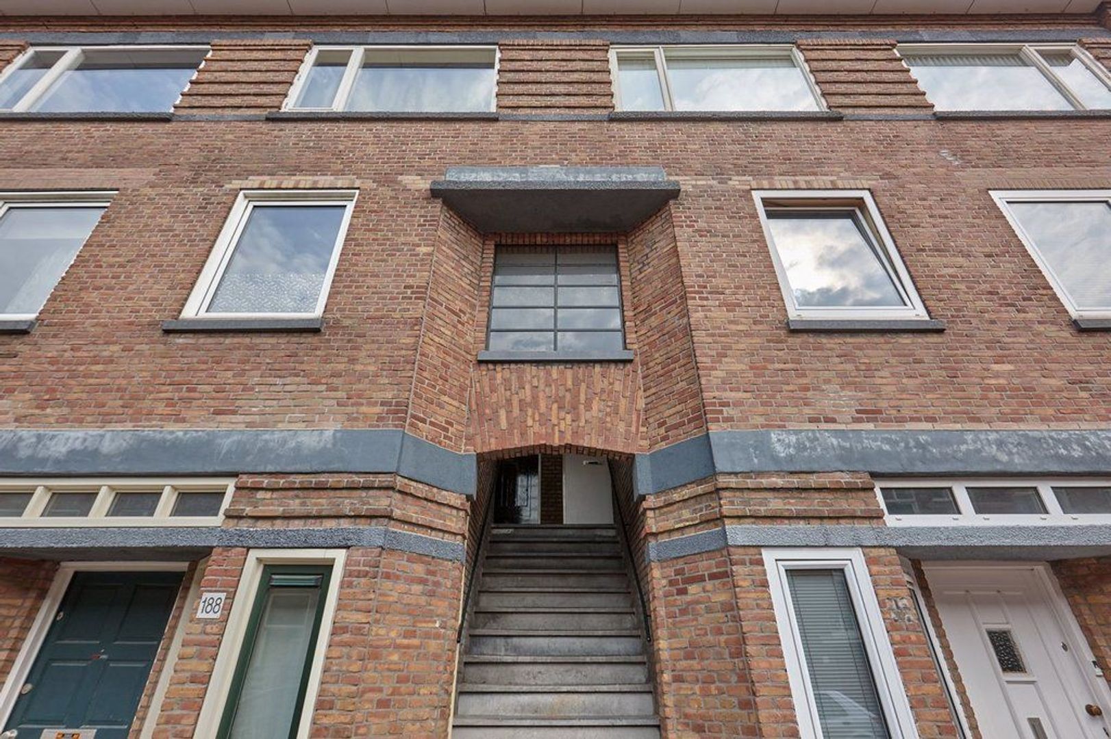 Hendrik Zwaardecroonstraat 192, Den Haag foto-18 blur