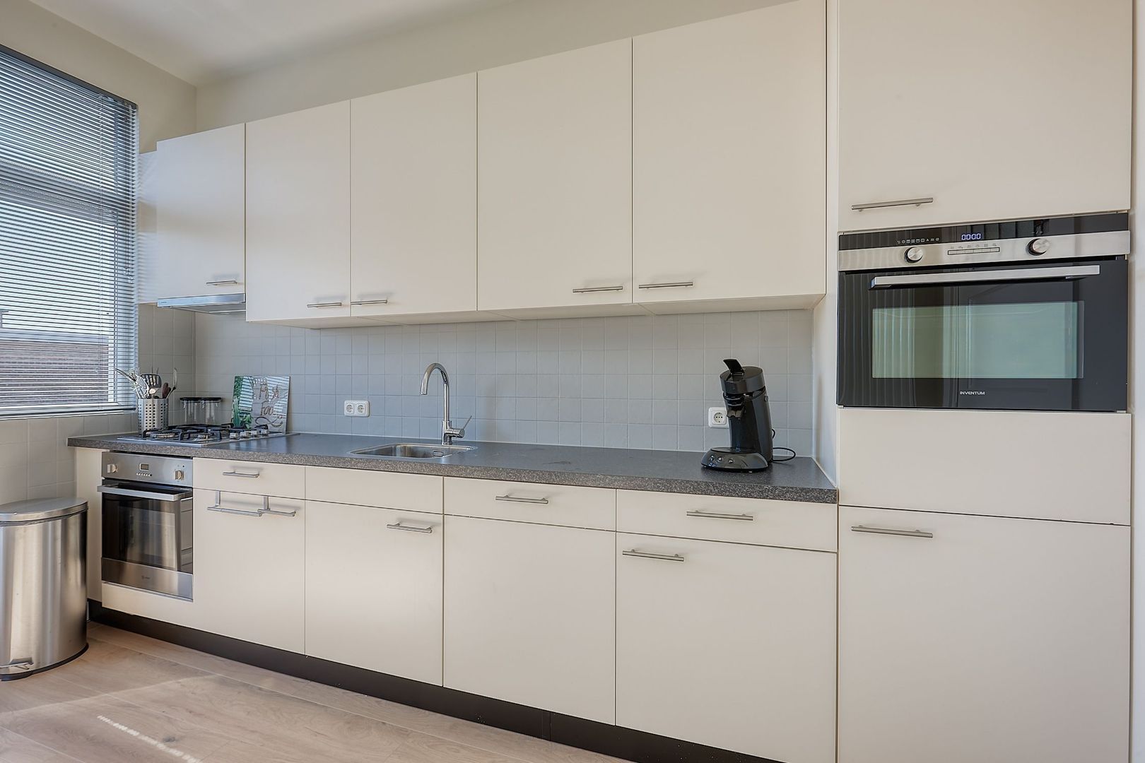 De Eerensplein 21, Den Haag foto-12 blur