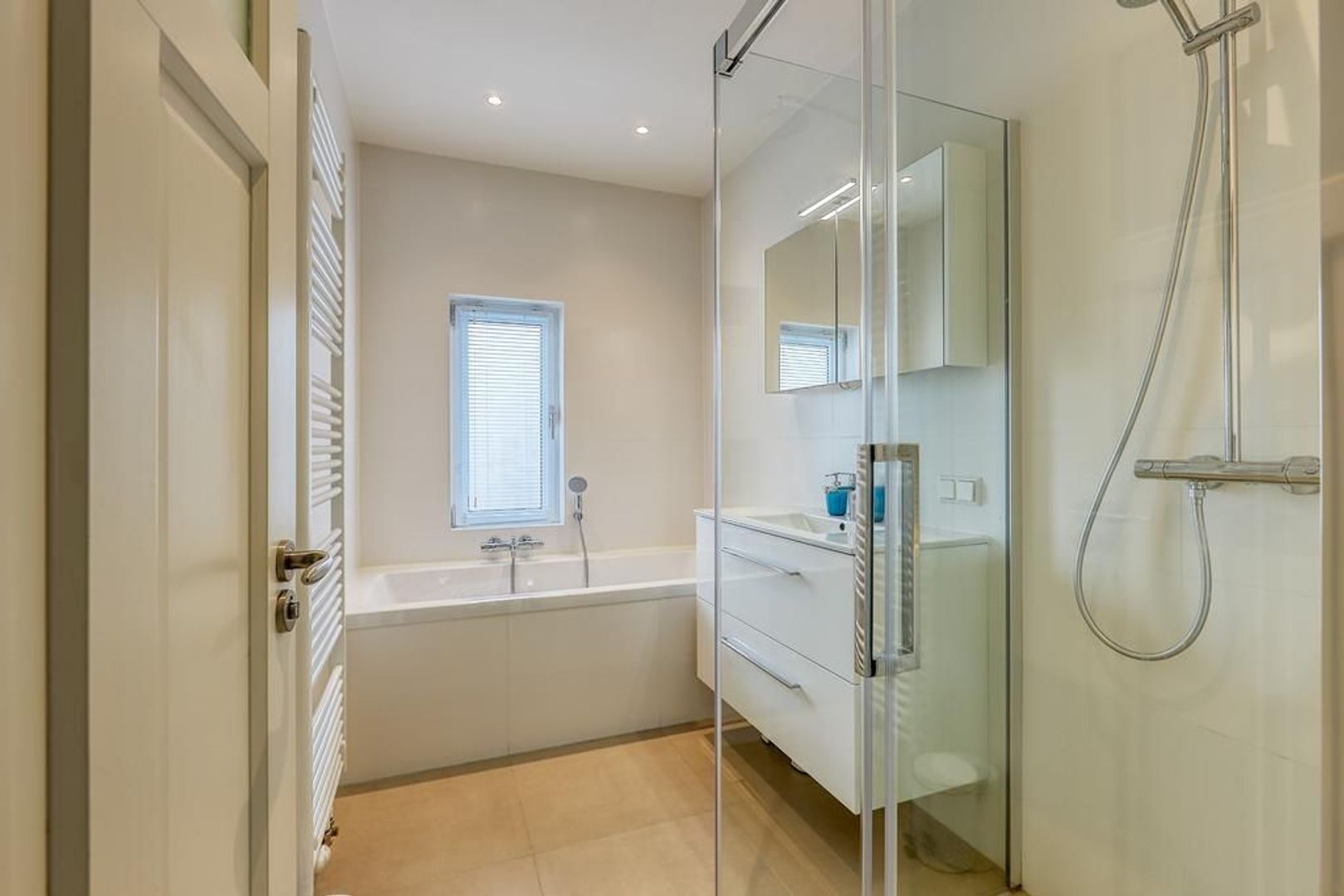 van Pabstlaan 17, Voorburg foto-18 blur