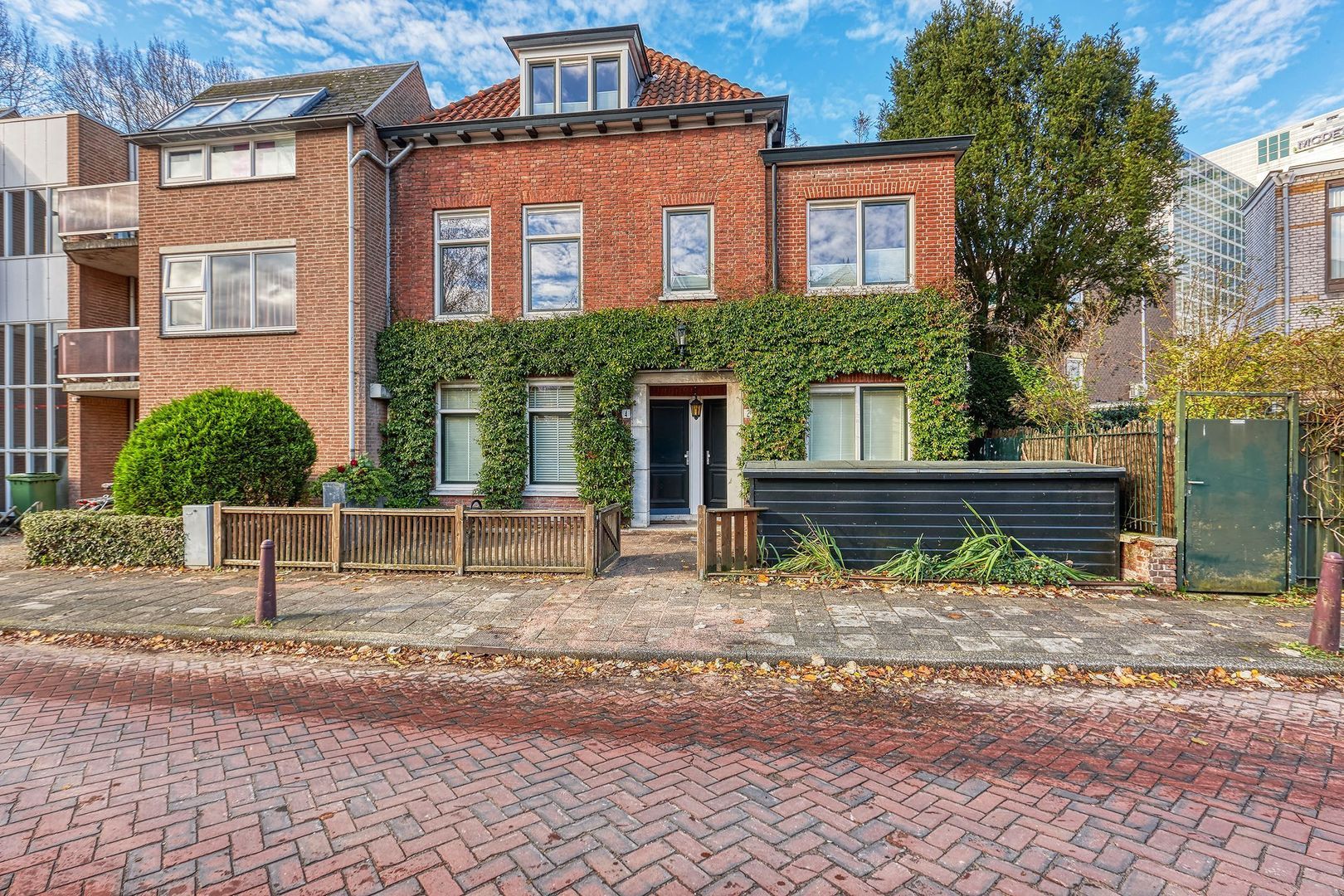 Pompe van Meerdervoortstraat 2, Voorburg foto-39 blur