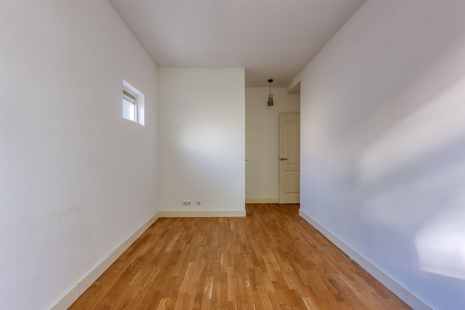 Pompe van Meerdervoortstraat 2, Voorburg foto-18 blur