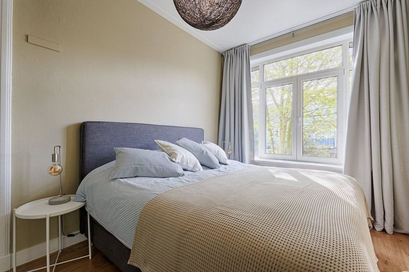 Maystraat, Den Haag foto-10 blur