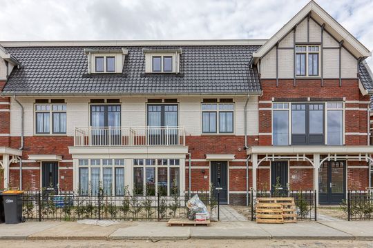 free-sector-houses for rent on Westmadeweg 72