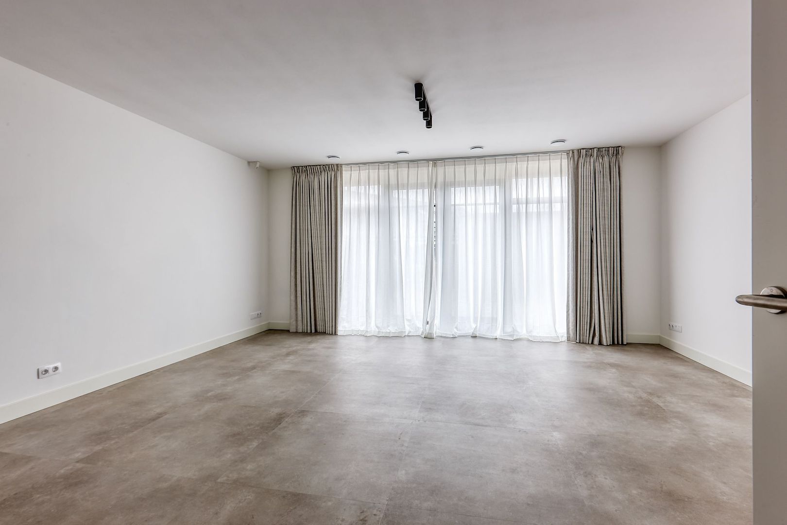 Westmadeweg 72, Den Haag foto-10 blur