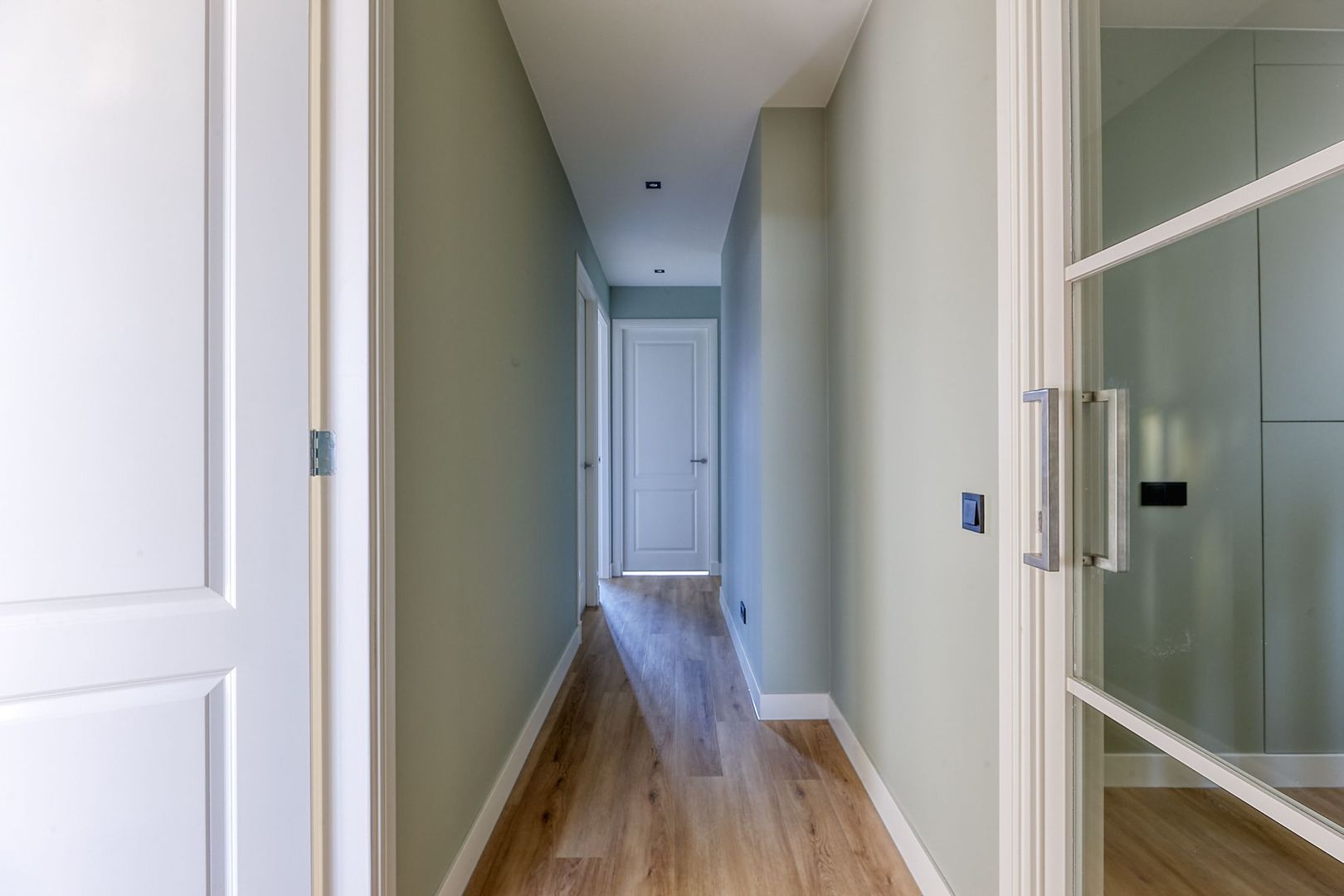 Valkenboskade 631, Den Haag foto-12 blur