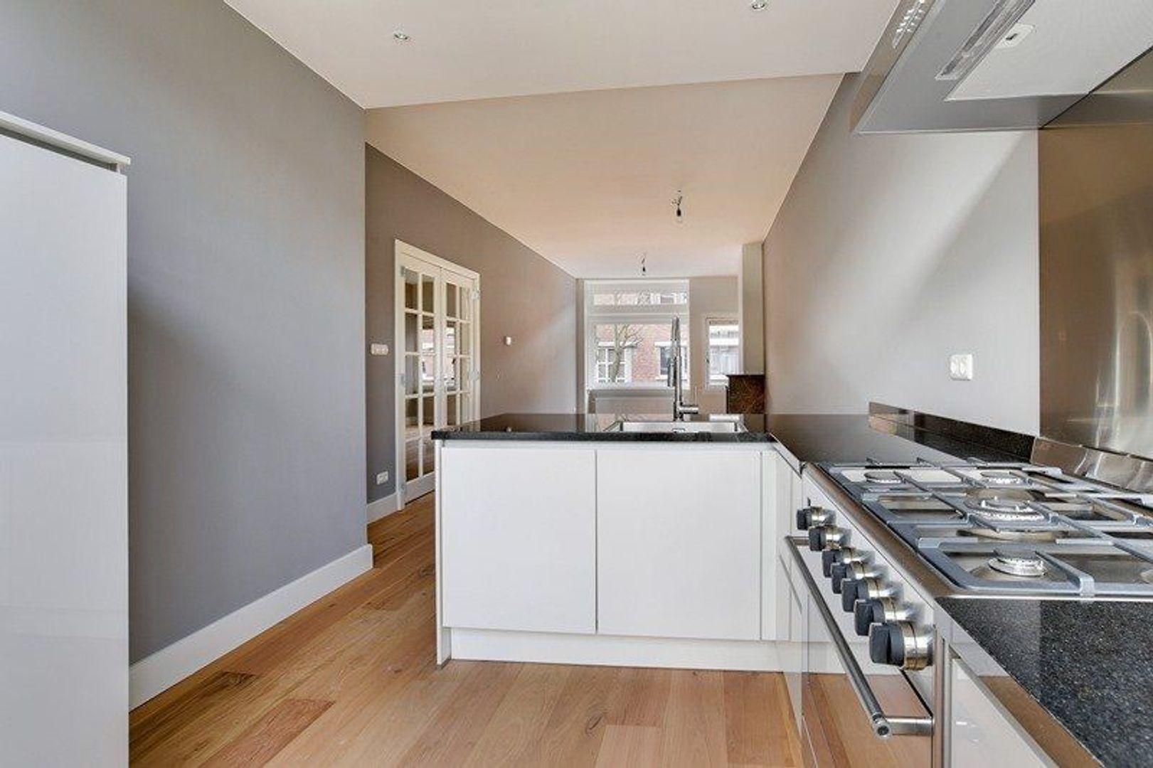 Stuyvesantstraat 160, Den Haag foto-9 blur