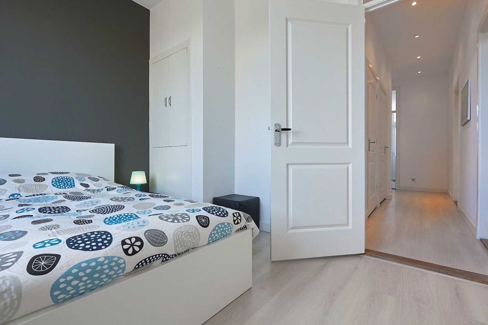 IJsclubweg 16, Den Haag foto-11 blur