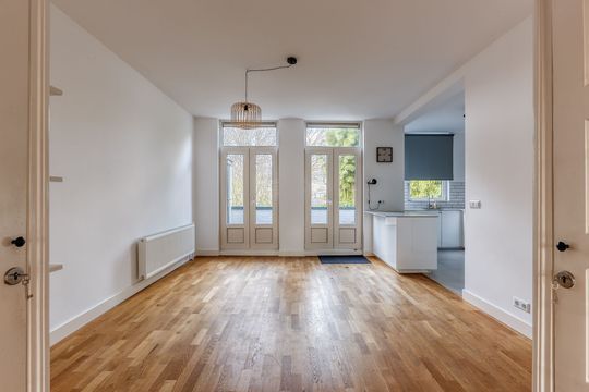 huurwoningen te huur op Pompe van Meerdervoortstraat 2