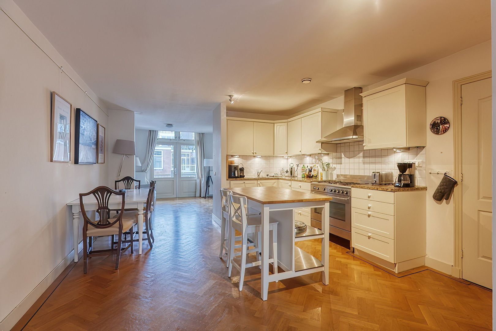 Riouwstraat 186, Den Haag foto-5 blur