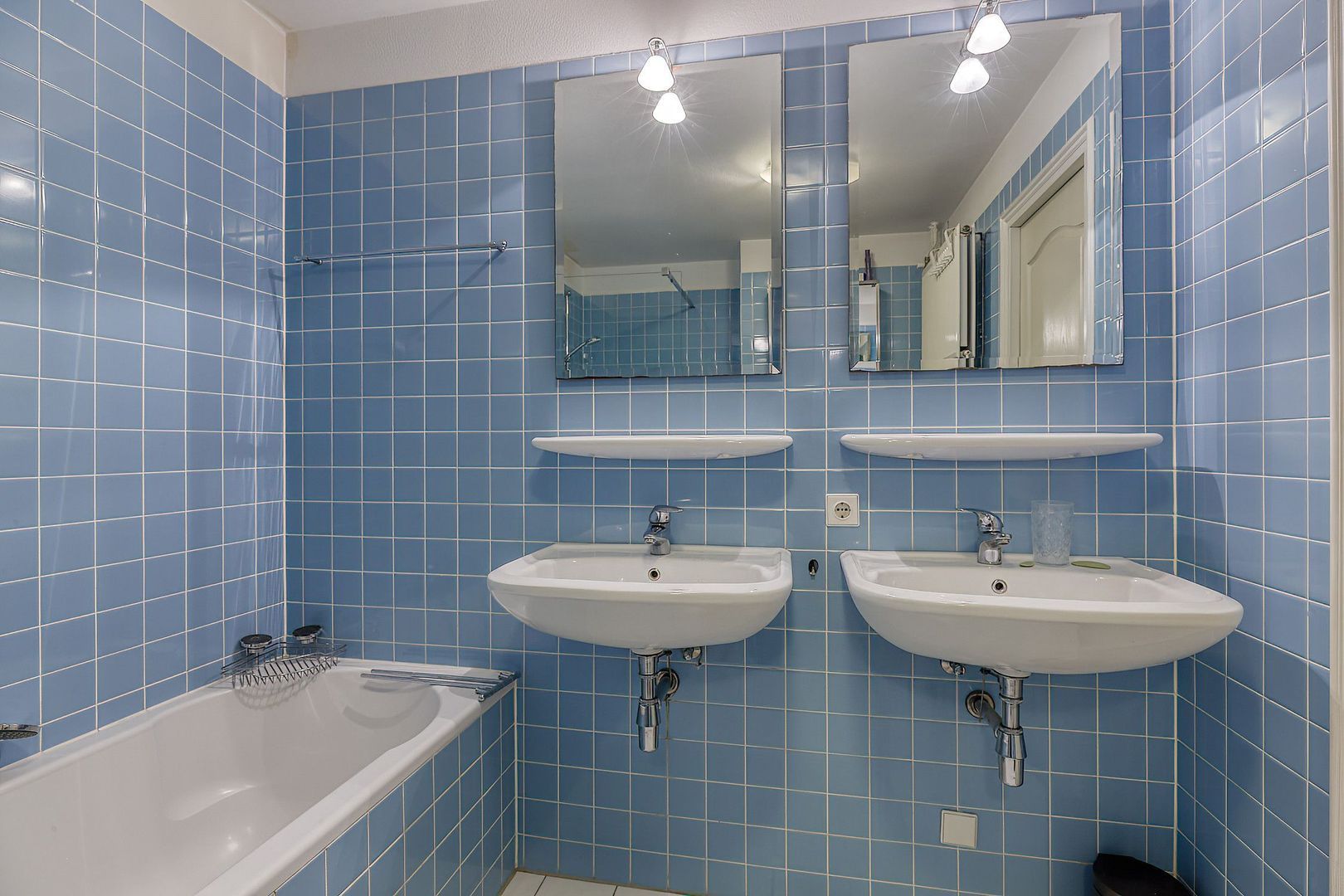 Riouwstraat 186, Den Haag foto-22 blur