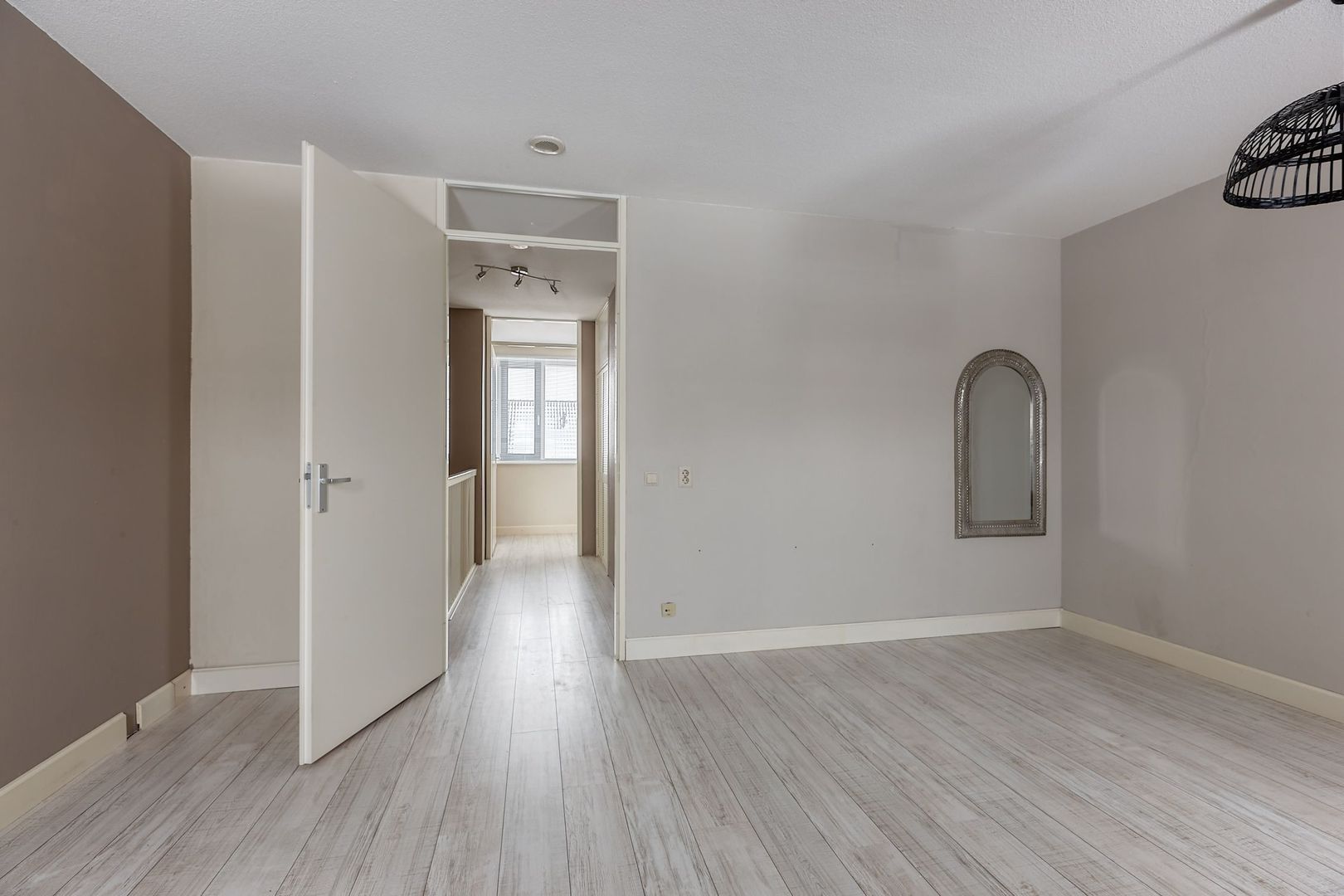 Fluitschiplaan 383, Den Haag foto-30 blur