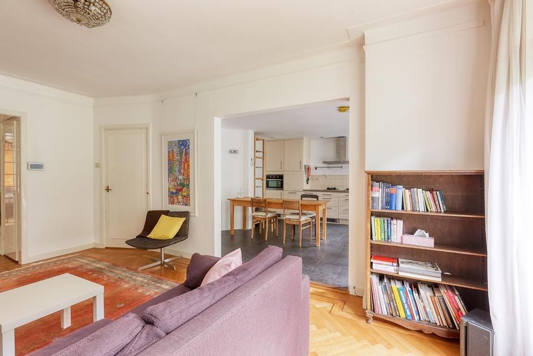 Van der Aastraat 102, Den Haag