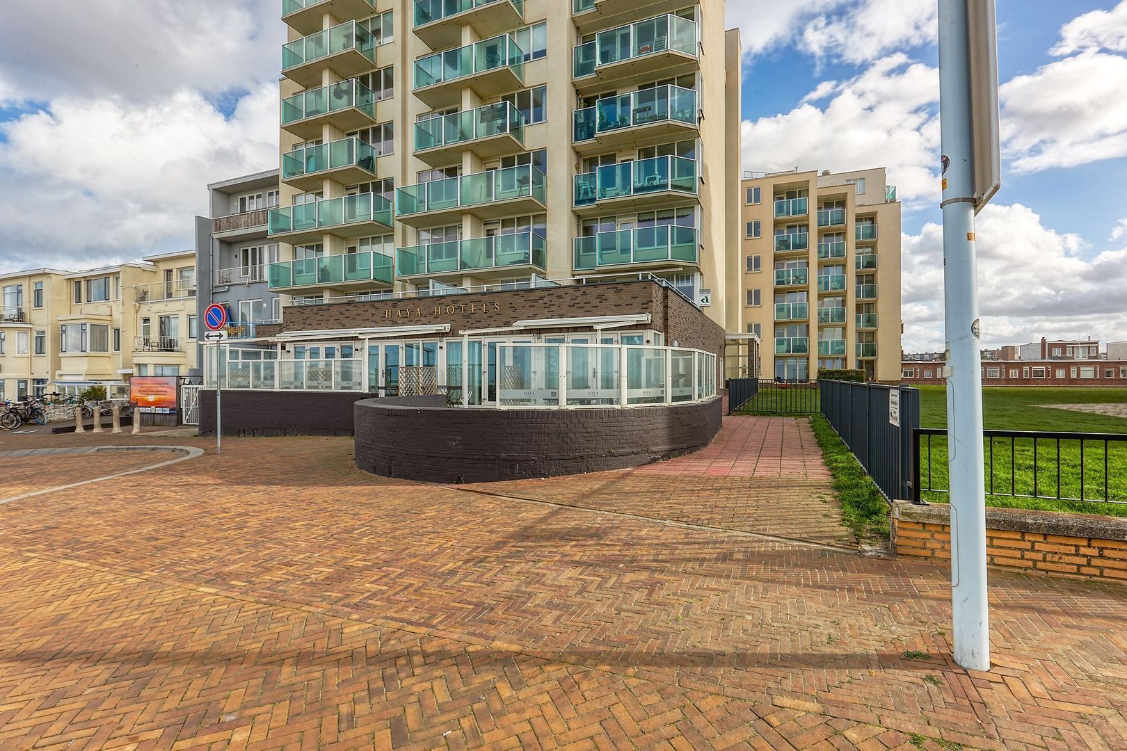 Zeekant 103 Y, Den Haag foto-23 blur