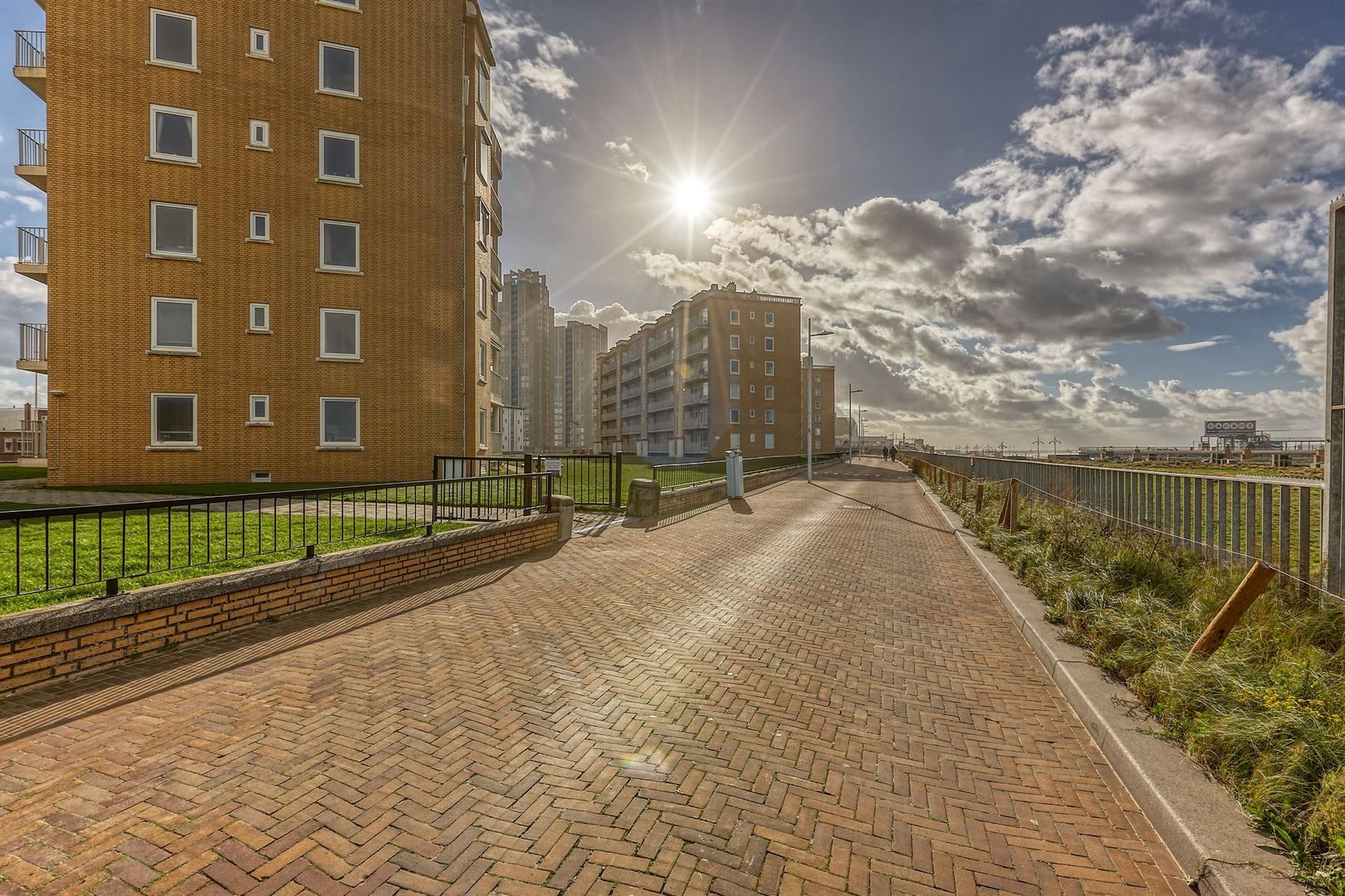 Zeekant 103 Y, Den Haag foto-24 blur