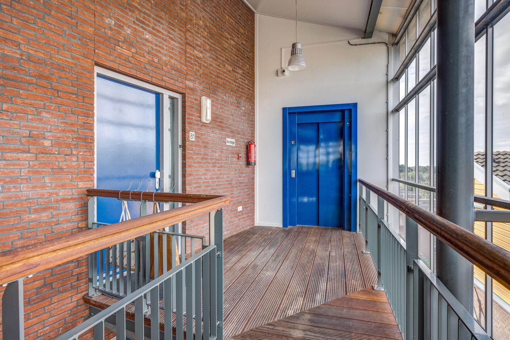 Eikenlaan 81, Voorschoten foto-8 blur