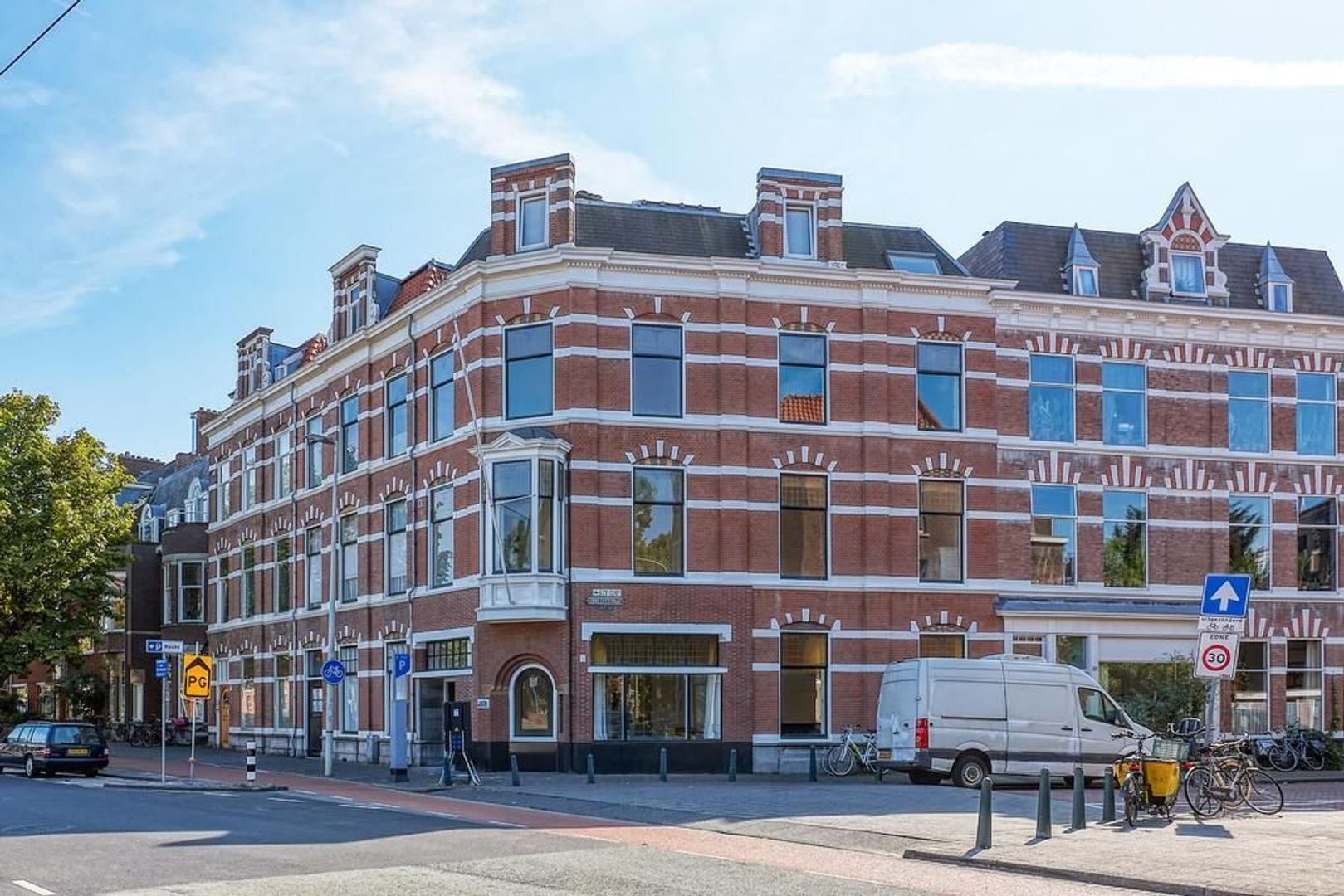 Koningin Emmakade 157, Den Haag foto-2 blur