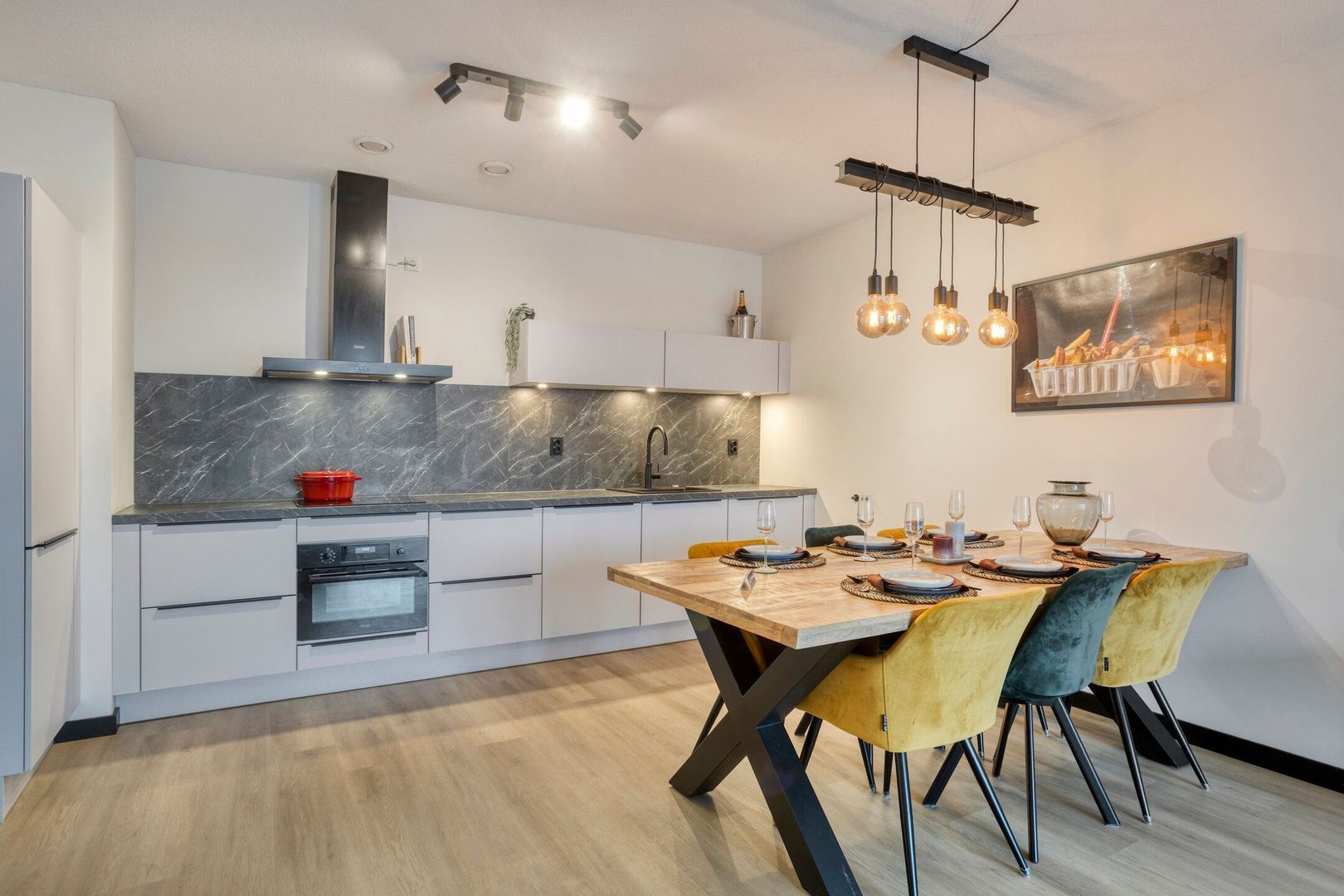 Ananasweg 8, Leiden foto-8 blur