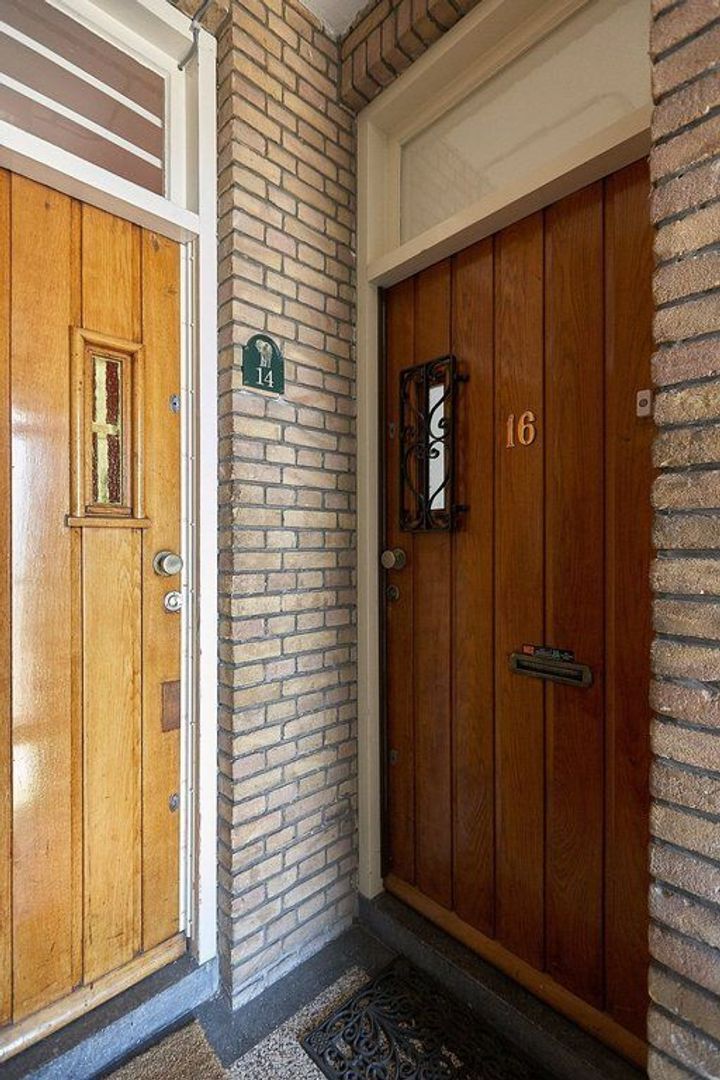 IJsclubweg 16, Den Haag foto-19 blur