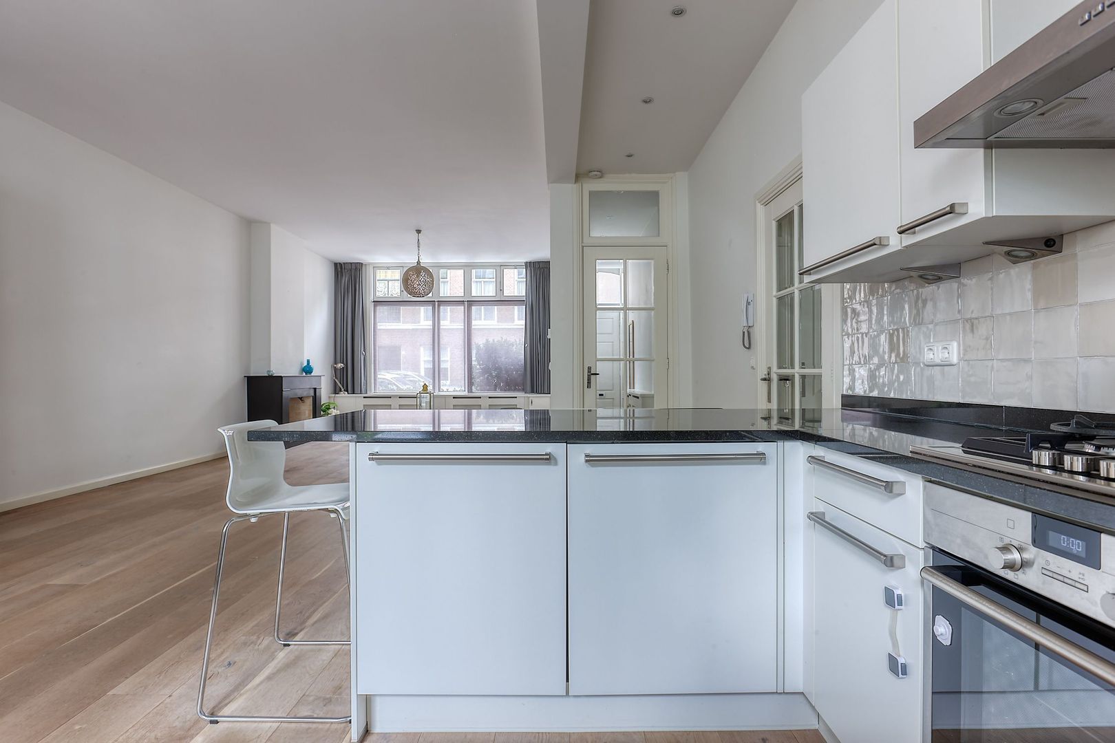 Celebesstraat 35, Den Haag foto-10 blur