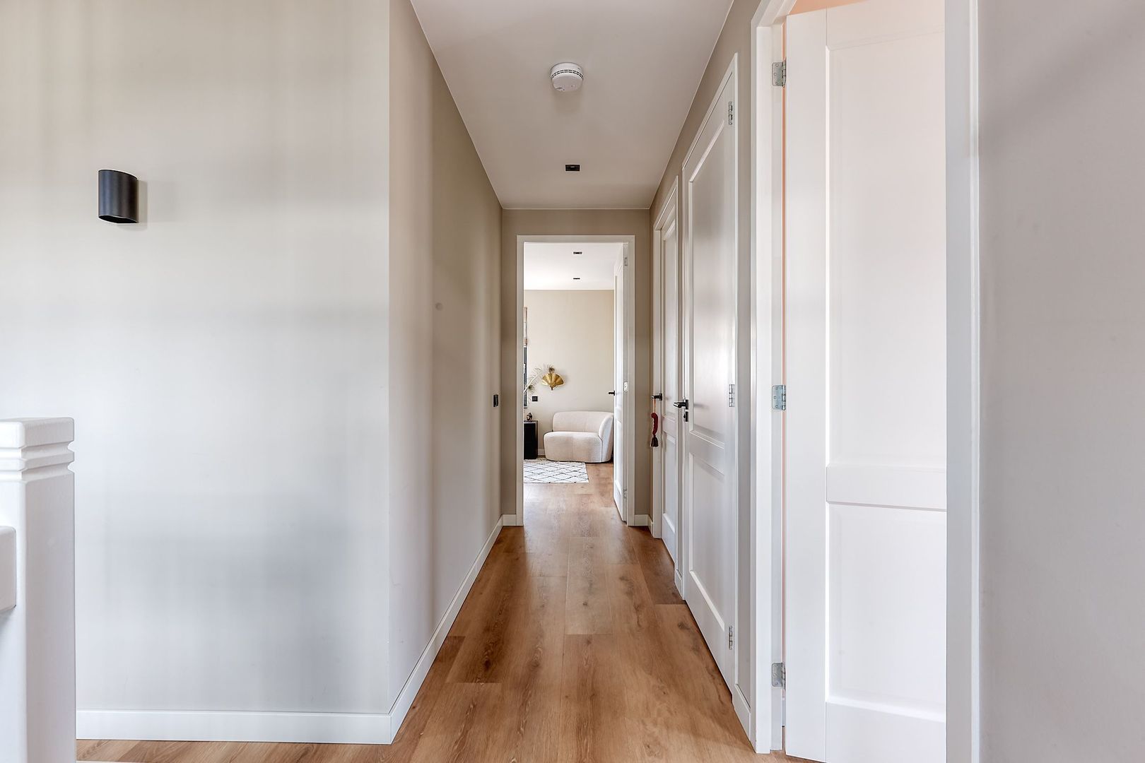 Oostmadeweg 64, Den Haag foto-19 blur