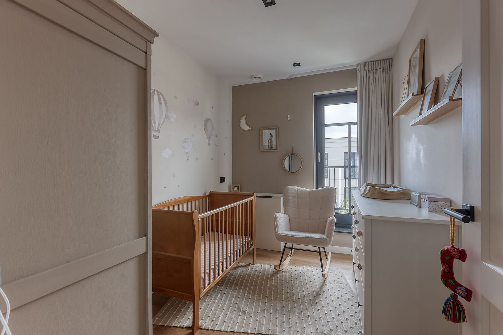 Oostmadeweg 64, Den Haag foto-25 blur