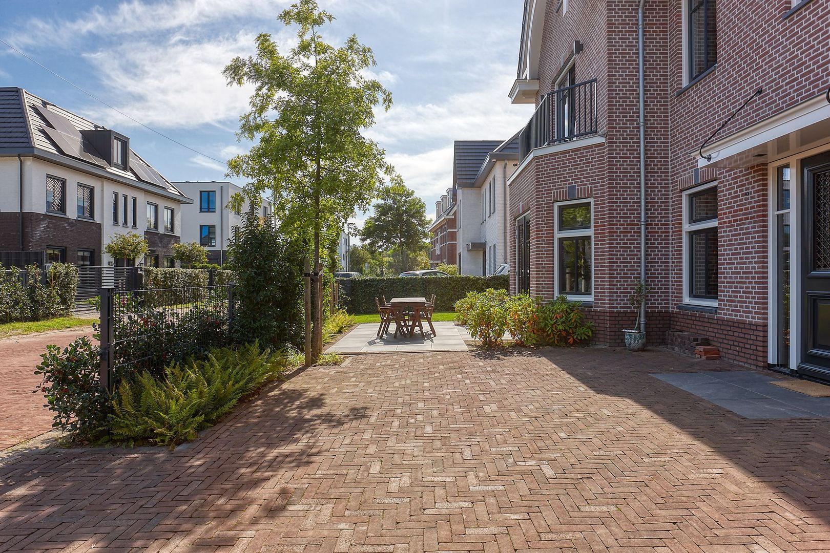 Oostmadeweg 64, Den Haag foto-36 blur