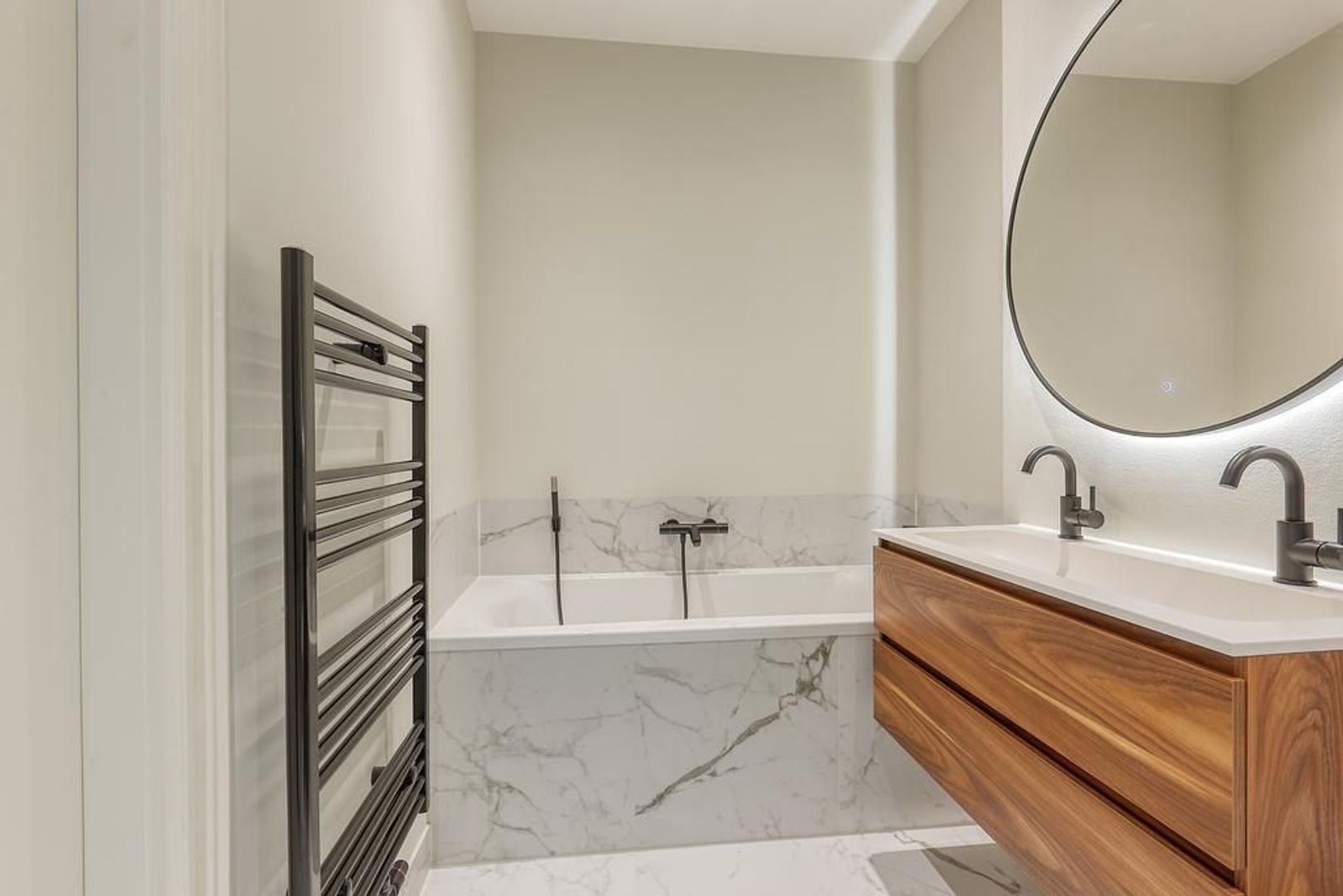 Nieuwe Schoolstraat 51, Den Haag foto-18 blur