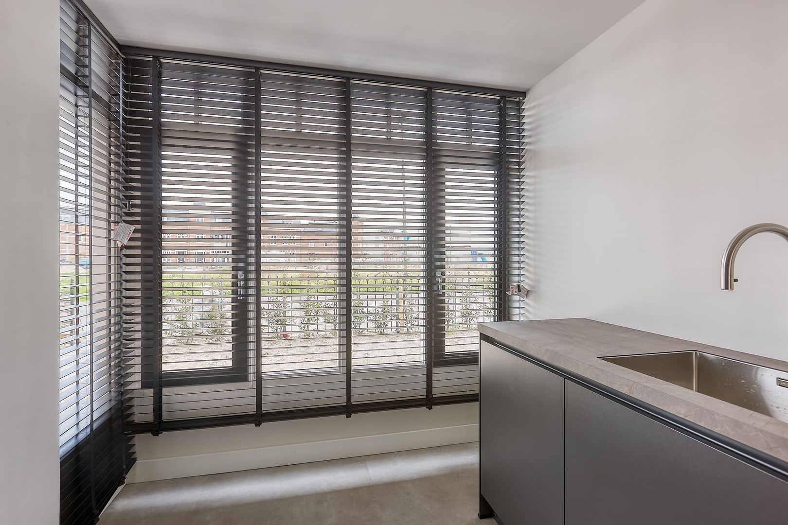 Westmadeweg 72, Den Haag foto-5 blur