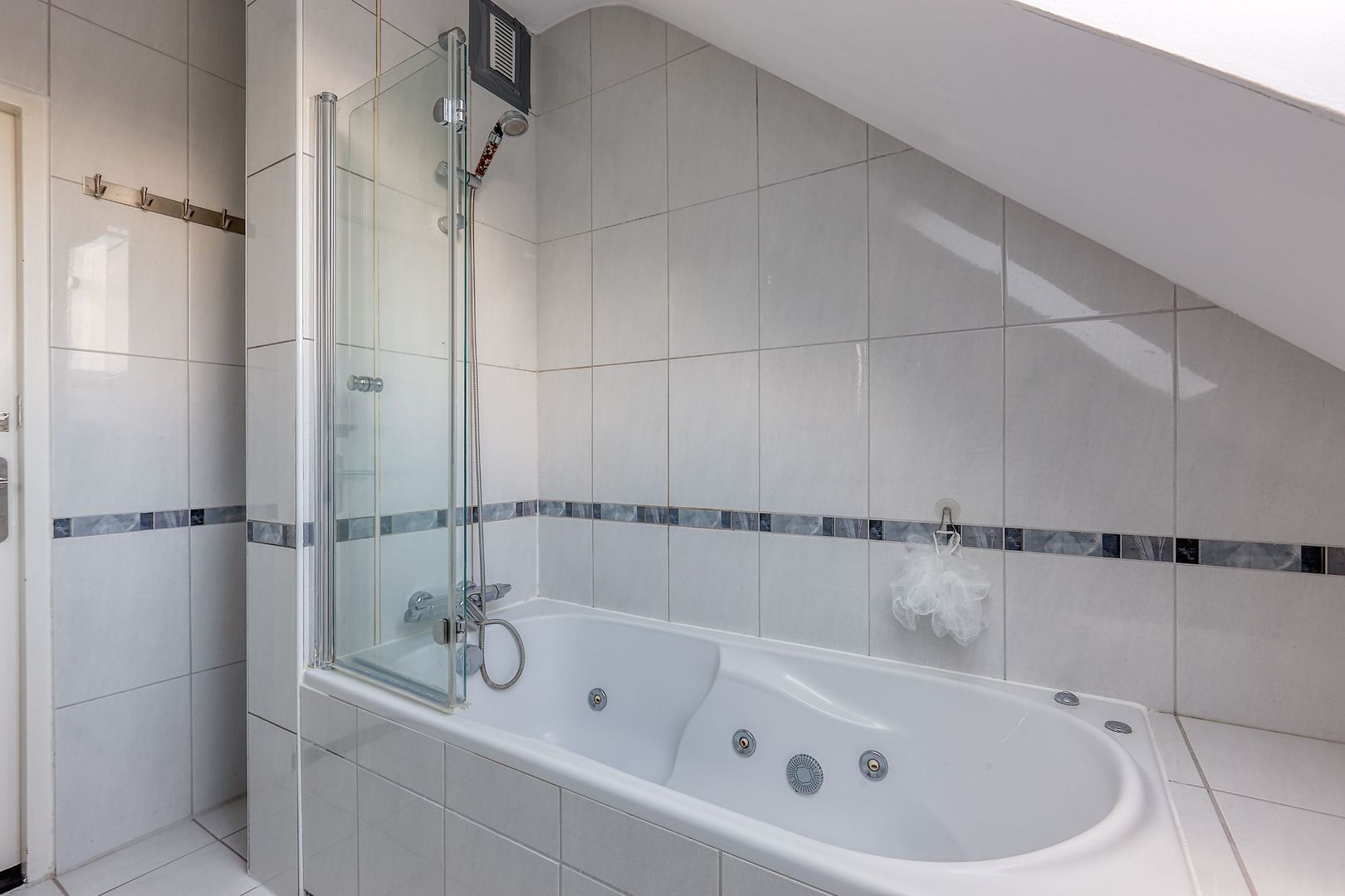 Mgr P.J. Willekenslaan 103, Rijswijk foto-32 blur