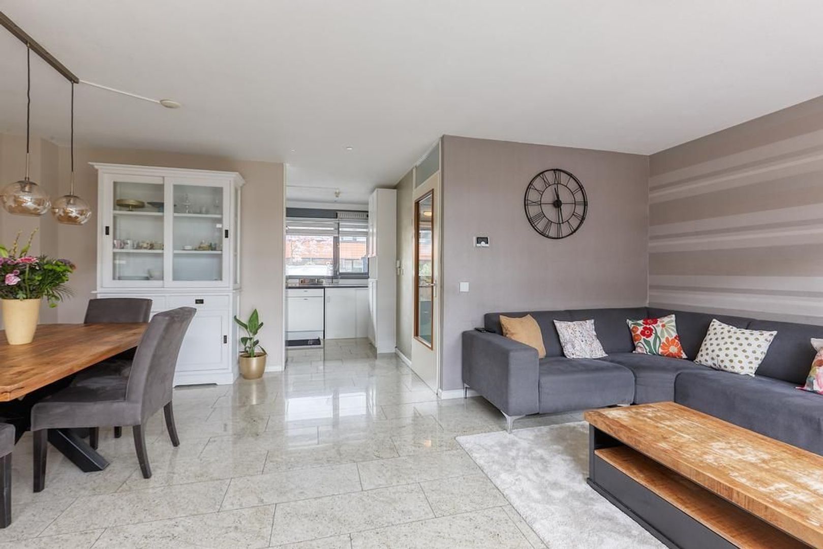 Ter Nieuwburgstraat 9, Den Haag foto-8 blur