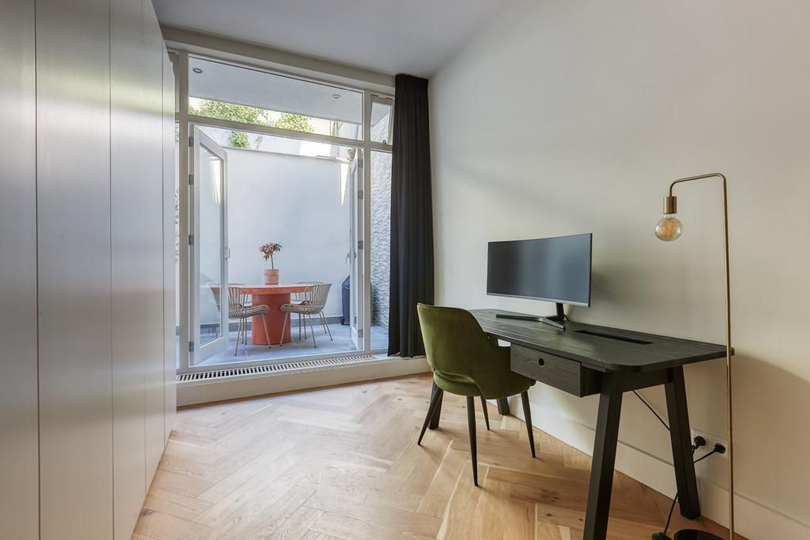 Nieuwe Schoolstraat 51, Den Haag foto-13 blur