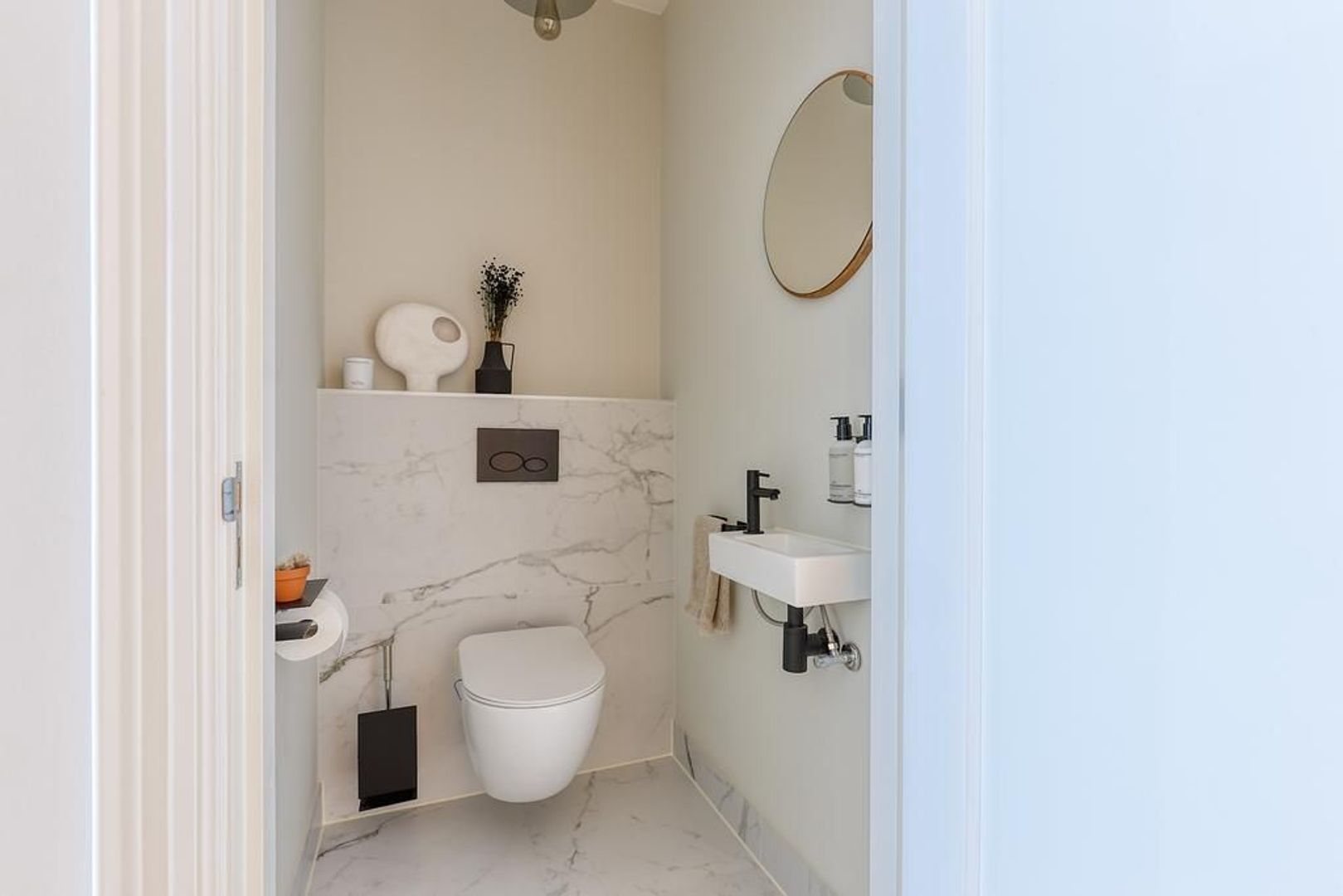 Nieuwe Schoolstraat 51, Den Haag foto-20 blur