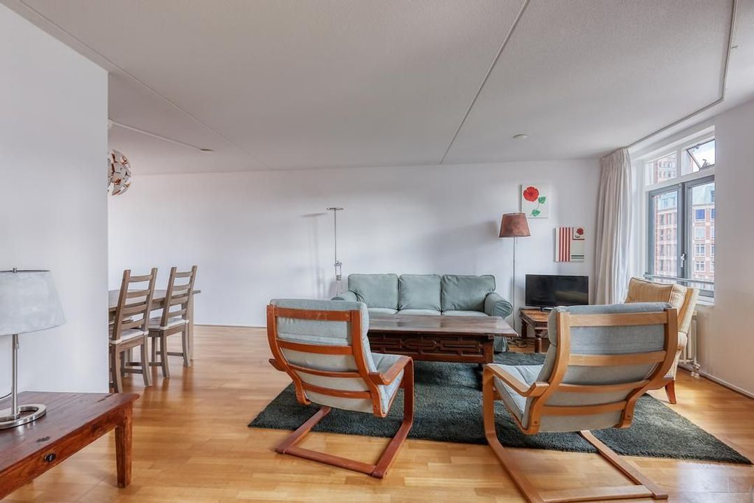 Muzenplein 21, Den Haag