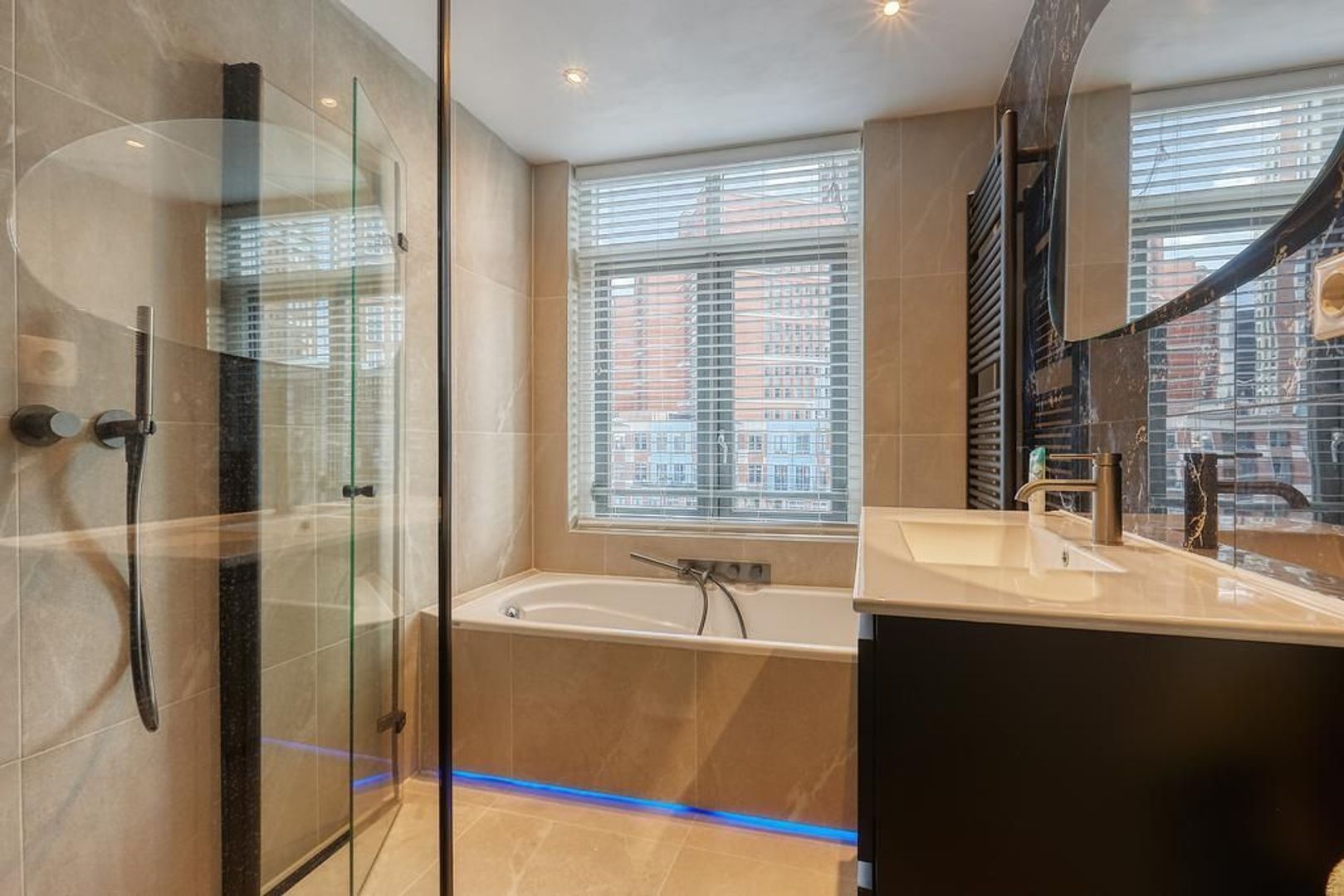 Muzenplein 21, Den Haag foto-19 blur